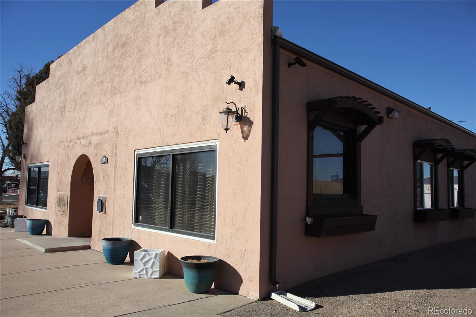 617  5th Street, fort lupton MLS: 8527456 Beds: 3 Baths: 2 Price: $449,000