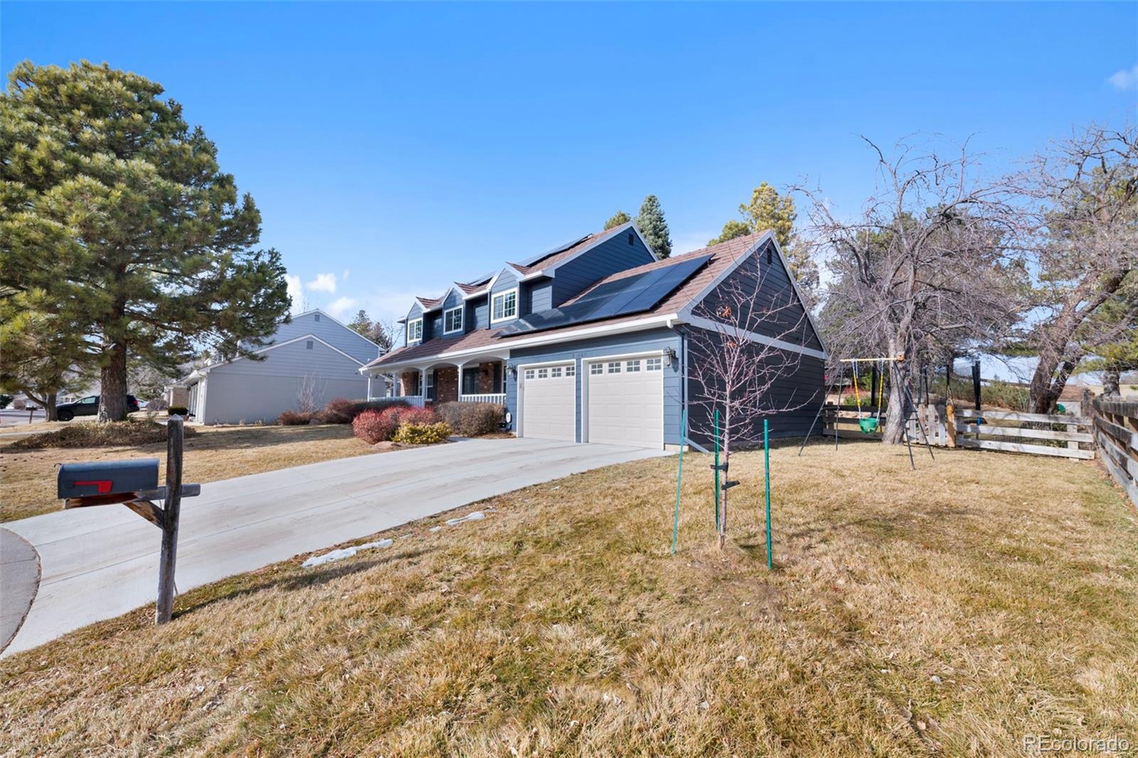10463 w turtle mountain, Littleton sold home. Closed on 2024-04-15 for $915,000.