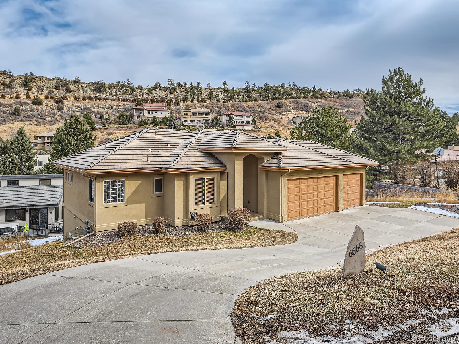 6666  big horn trail, Littleton sold home. Closed on 2024-05-31 for $950,000.