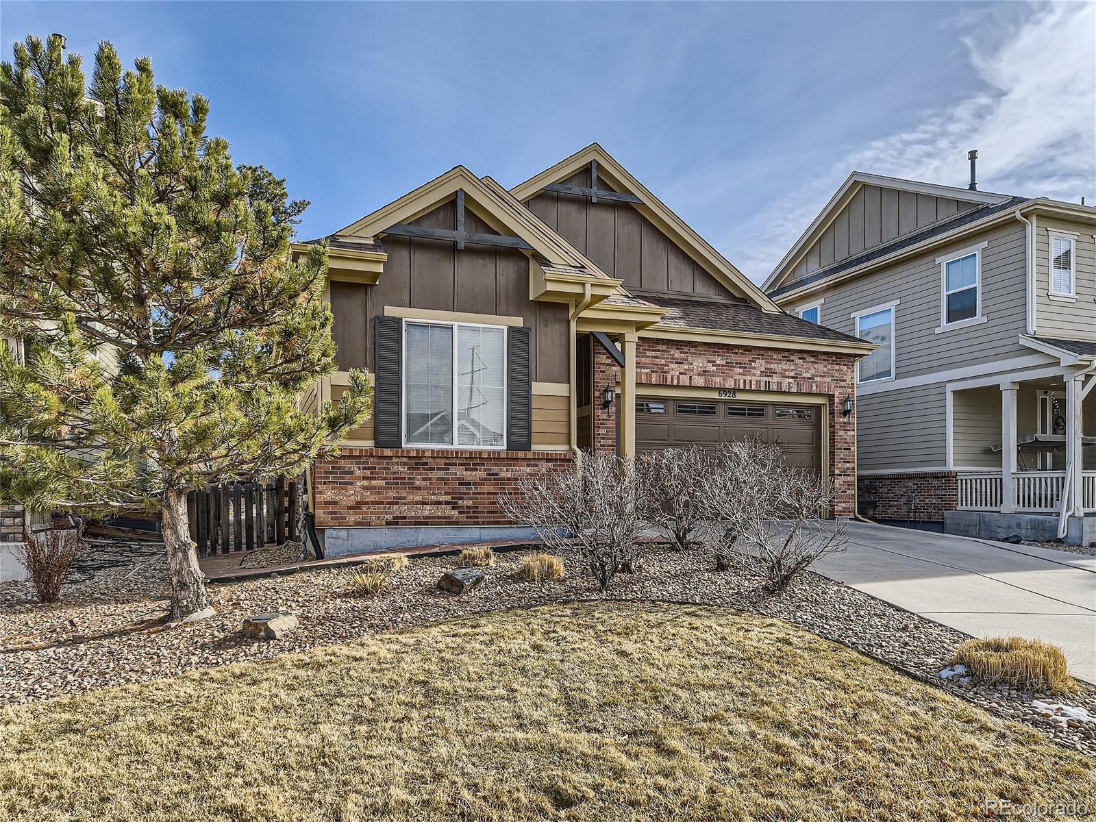 6928 s elk court, Aurora sold home. Closed on 2024-04-15 for $639,900.