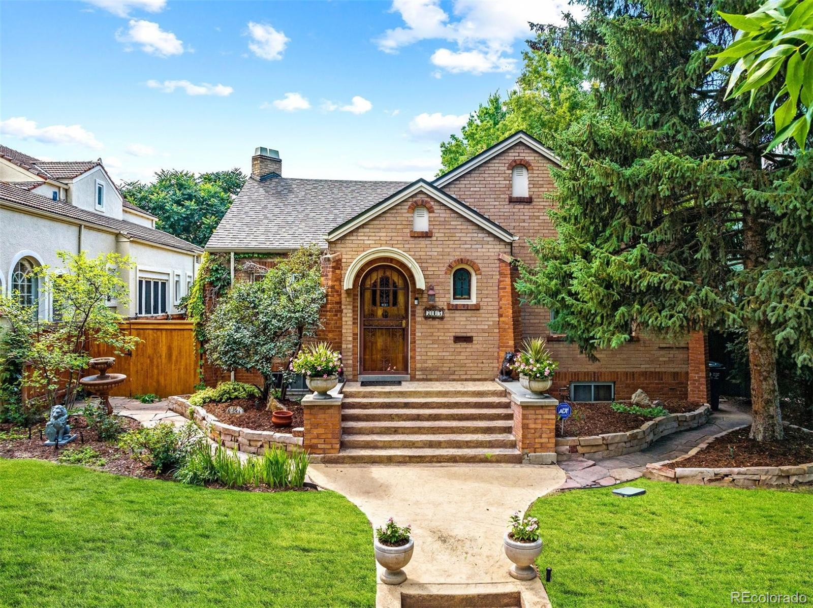 745  milwaukee street, Denver sold home. Closed on 2024-07-26 for $950,000.