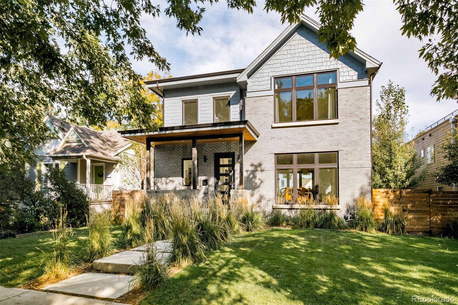 3126  newton street, Denver sold home. Closed on 2024-04-17 for $1,825,000.