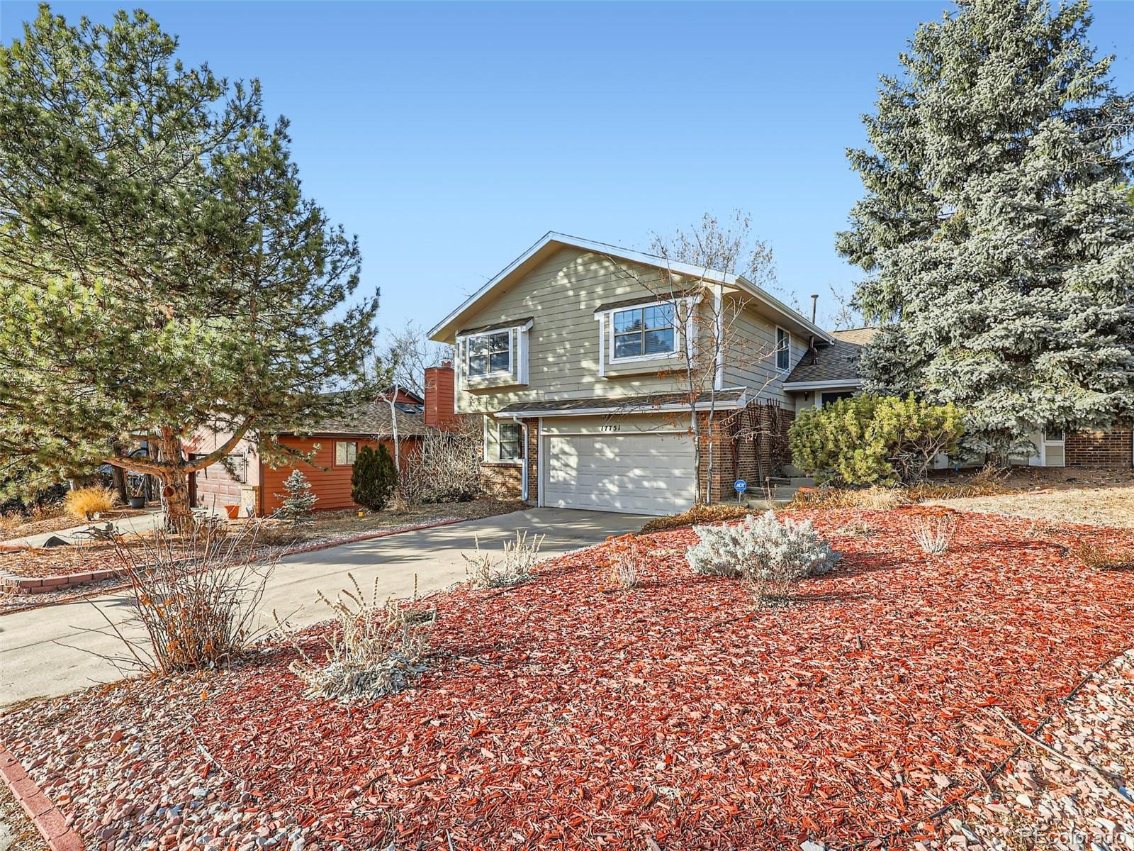 17751 e berry place, Centennial sold home. Closed on 2024-04-12 for $530,000.