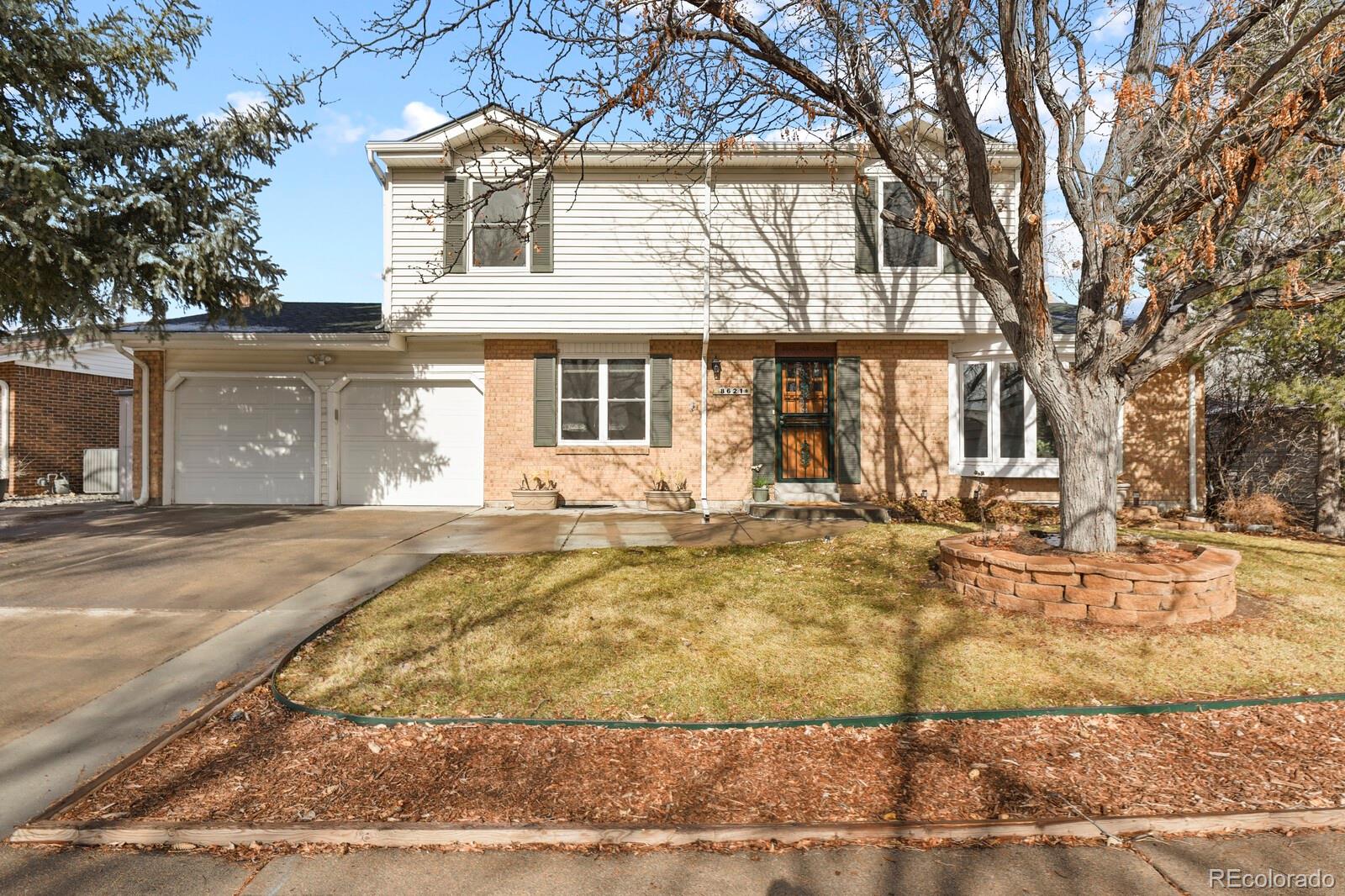 8621 e eastman avenue, Denver sold home. Closed on 2024-03-08 for $725,000.