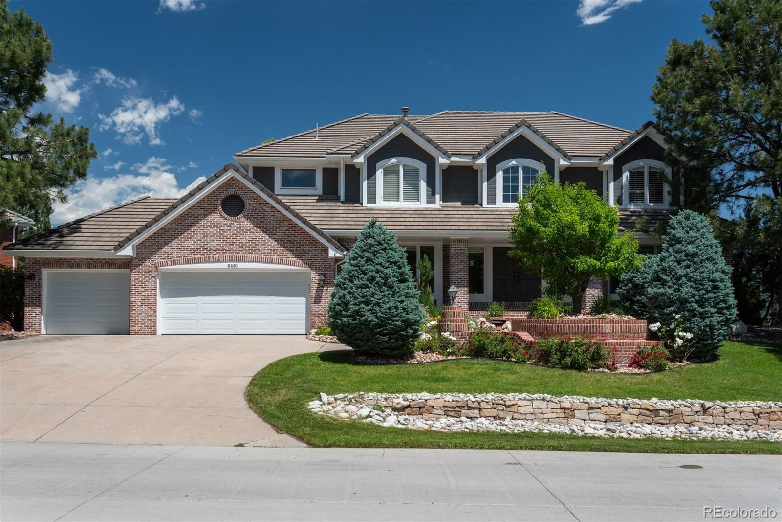 8481  Colonial Drive, lone tree MLS: 3012900 Beds: 5 Baths: 5 Price: $1,750,000