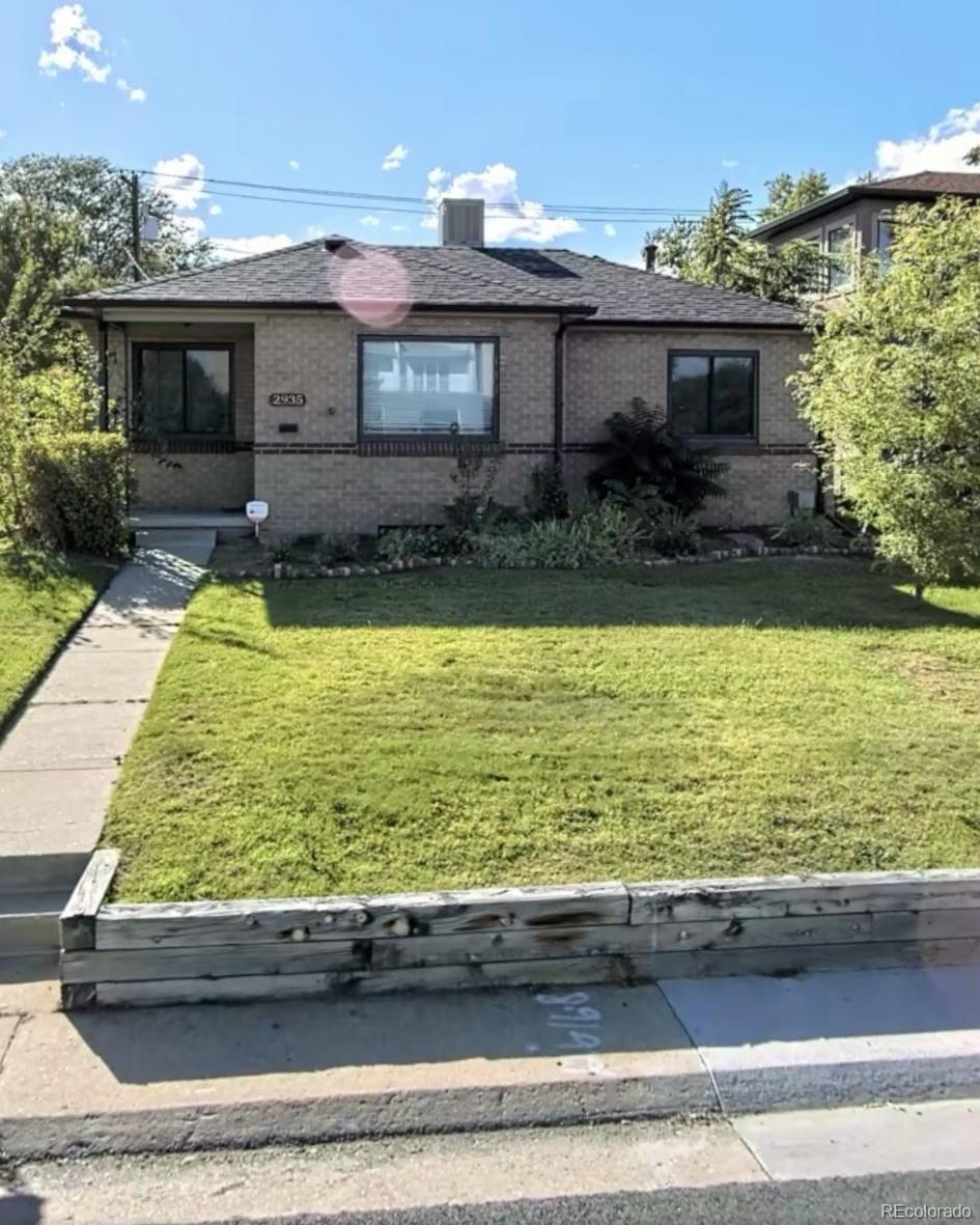 2935  Quebec Street, denver MLS: 4600071 Beds: 3 Baths: 2 Price: $512,500