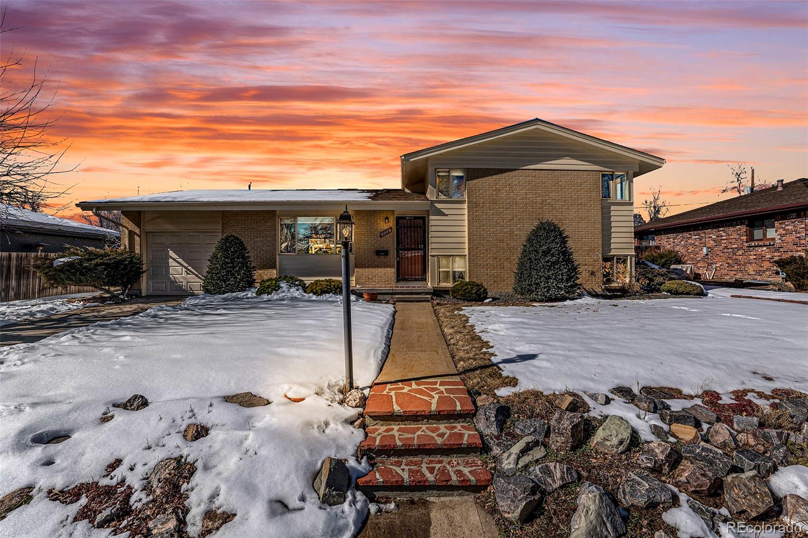 6049  quail street, arvada sold home. Closed on 2024-03-06 for $576,000.
