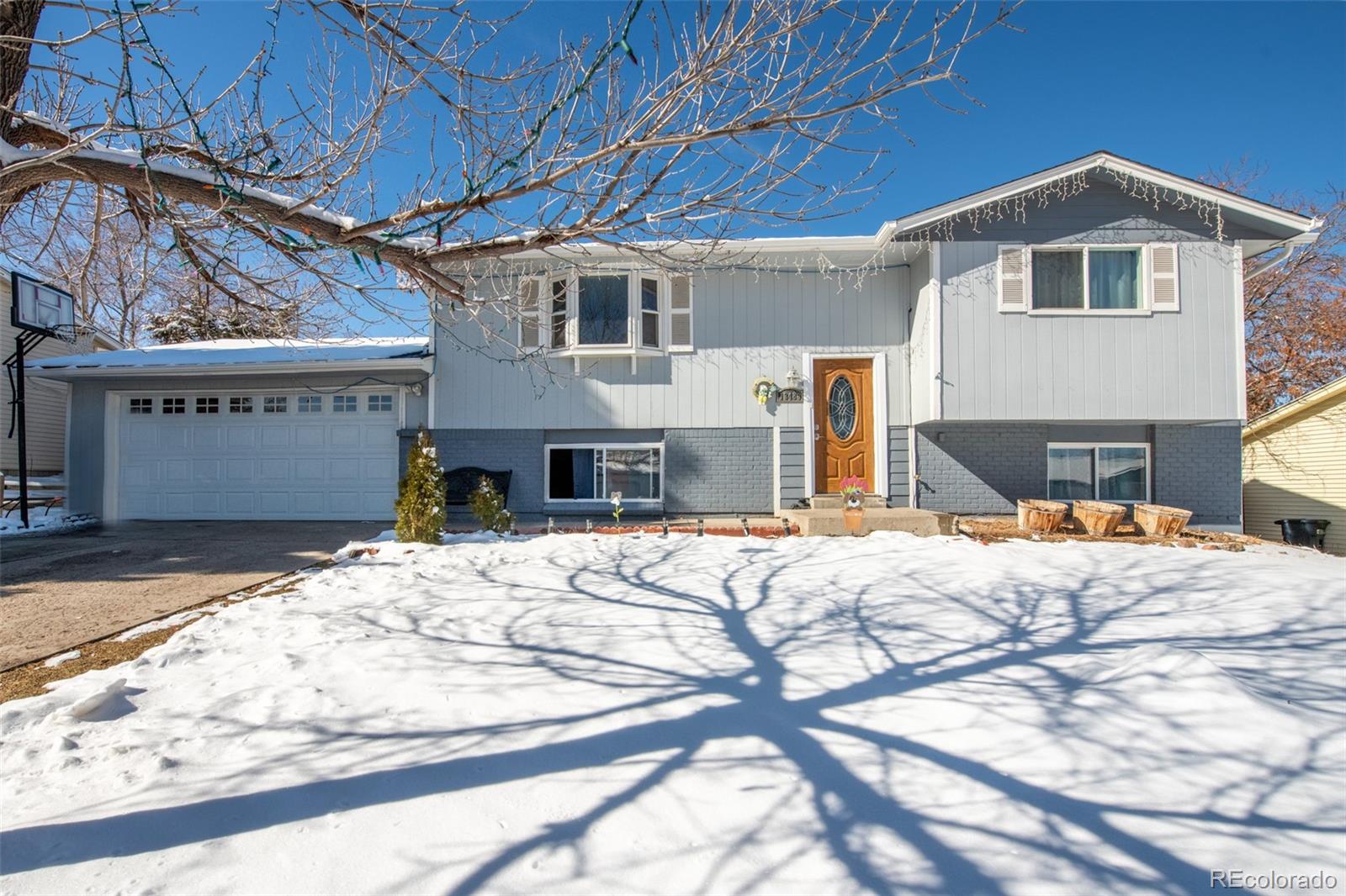 13483  Delphi Drive, littleton MLS: 4682628 Beds: 5 Baths: 2 Price: $525,000