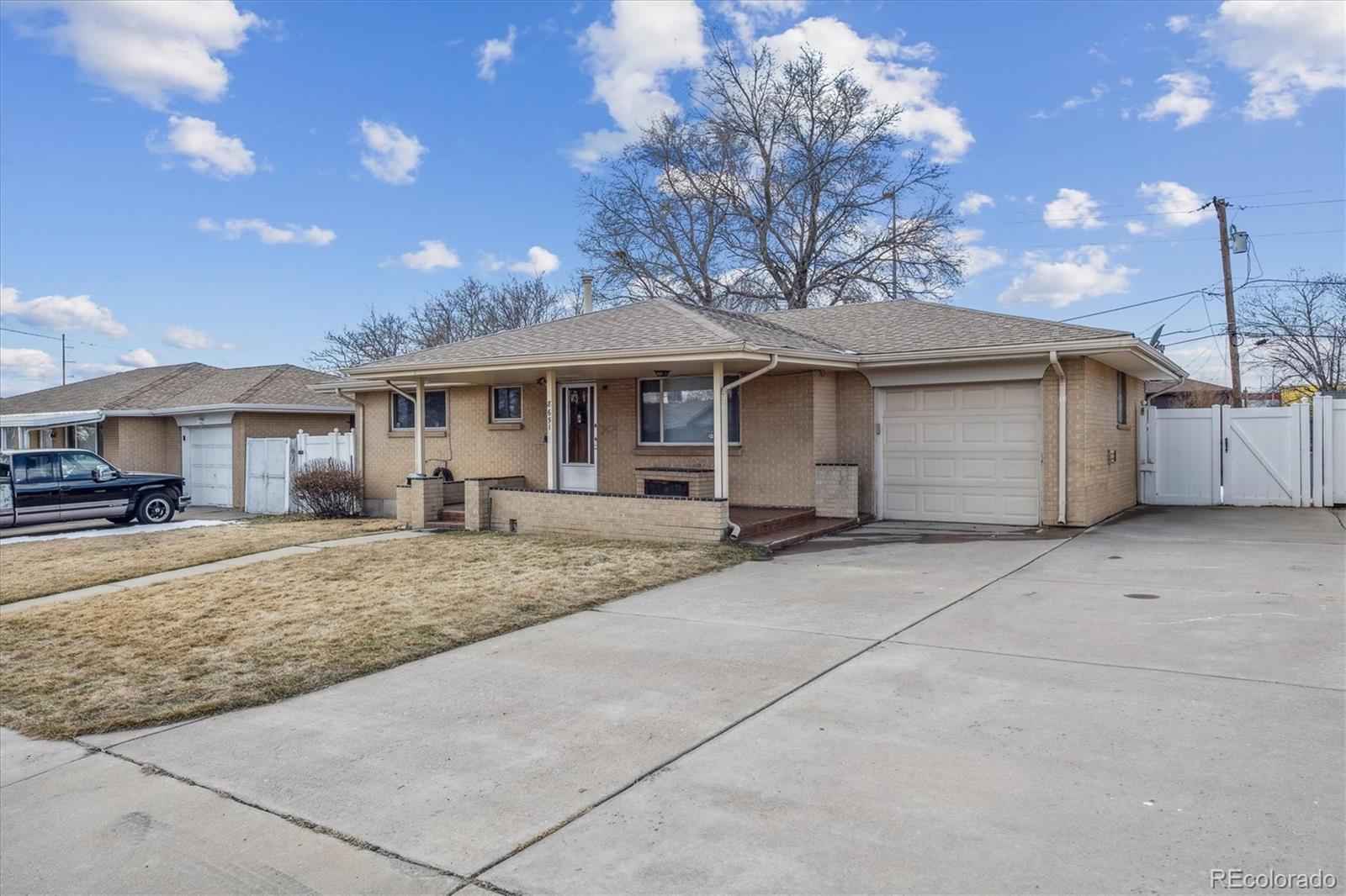 8651  emerson court, Denver sold home. Closed on 2024-04-15 for $440,000.