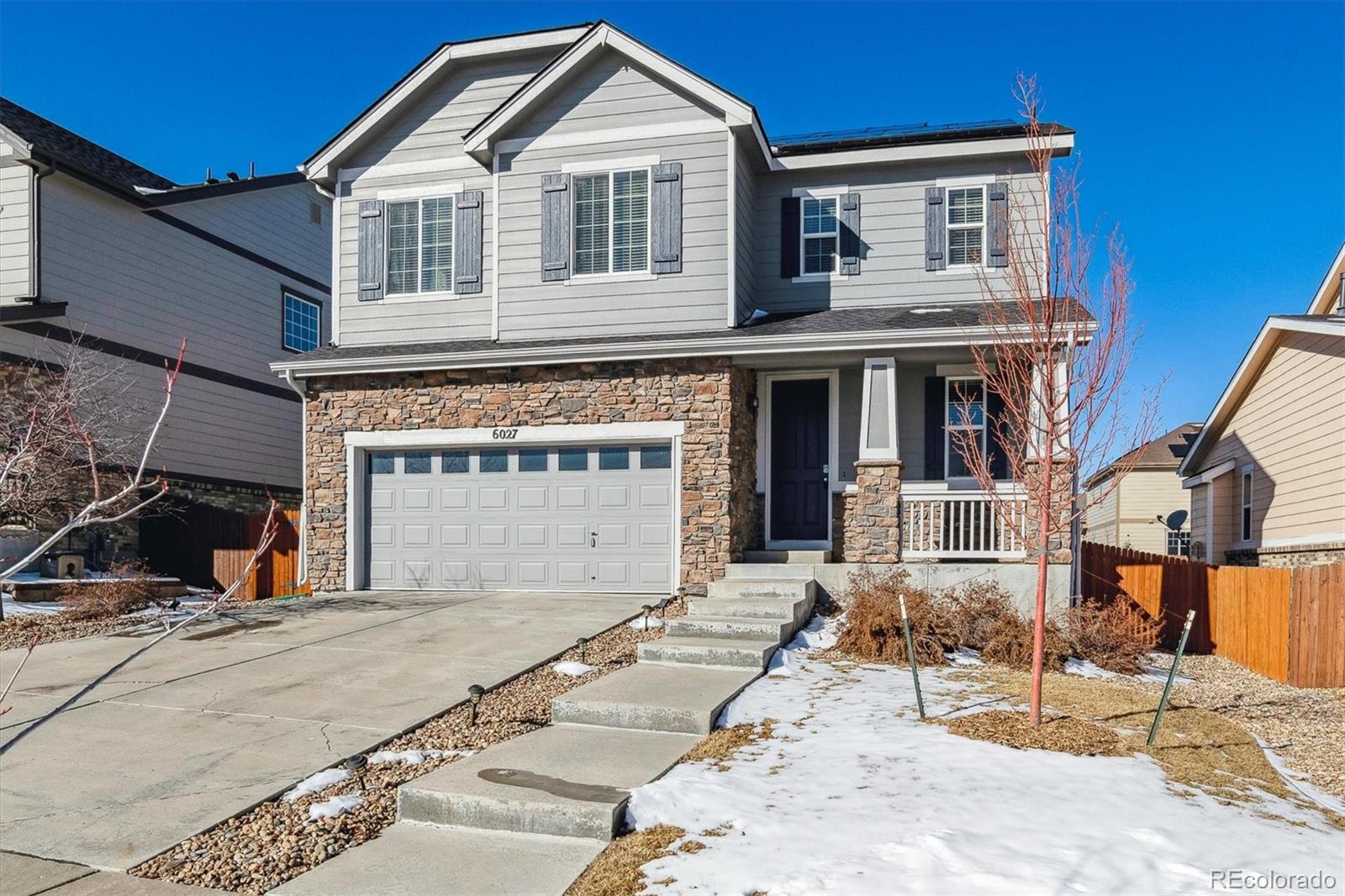 6027 s jamestown way, Aurora sold home. Closed on 2024-04-17 for $647,000.
