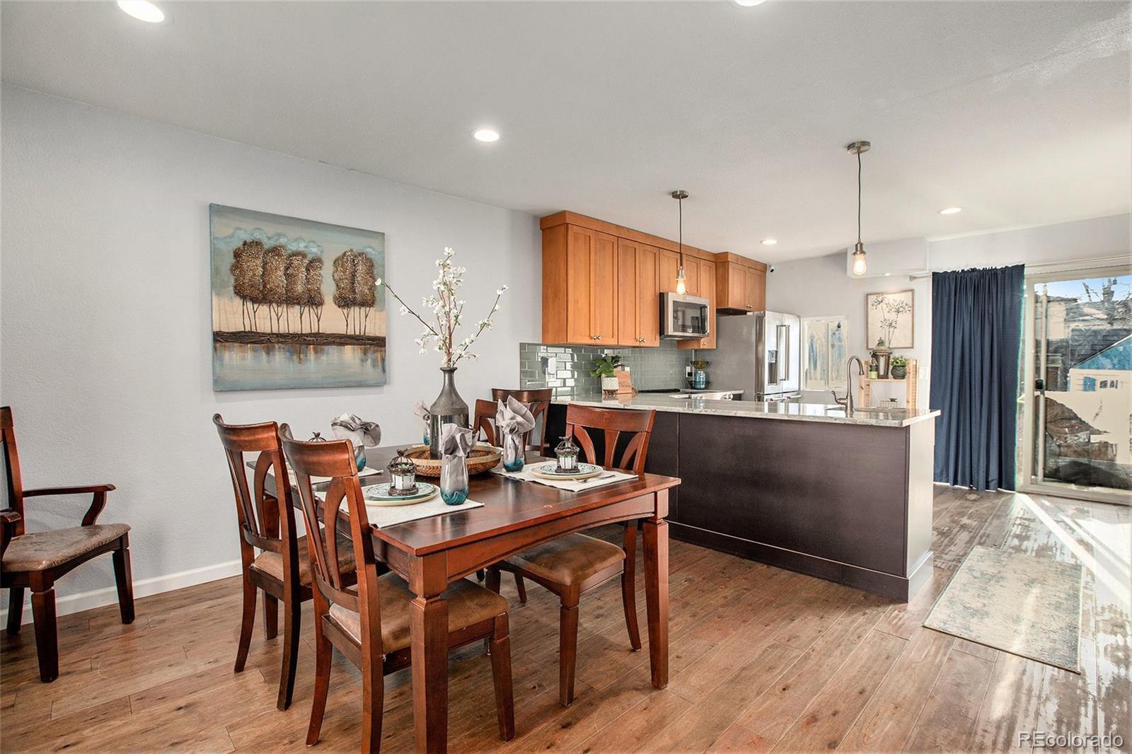 4595 s garland way, Denver sold home. Closed on 2024-03-22 for $513,000.