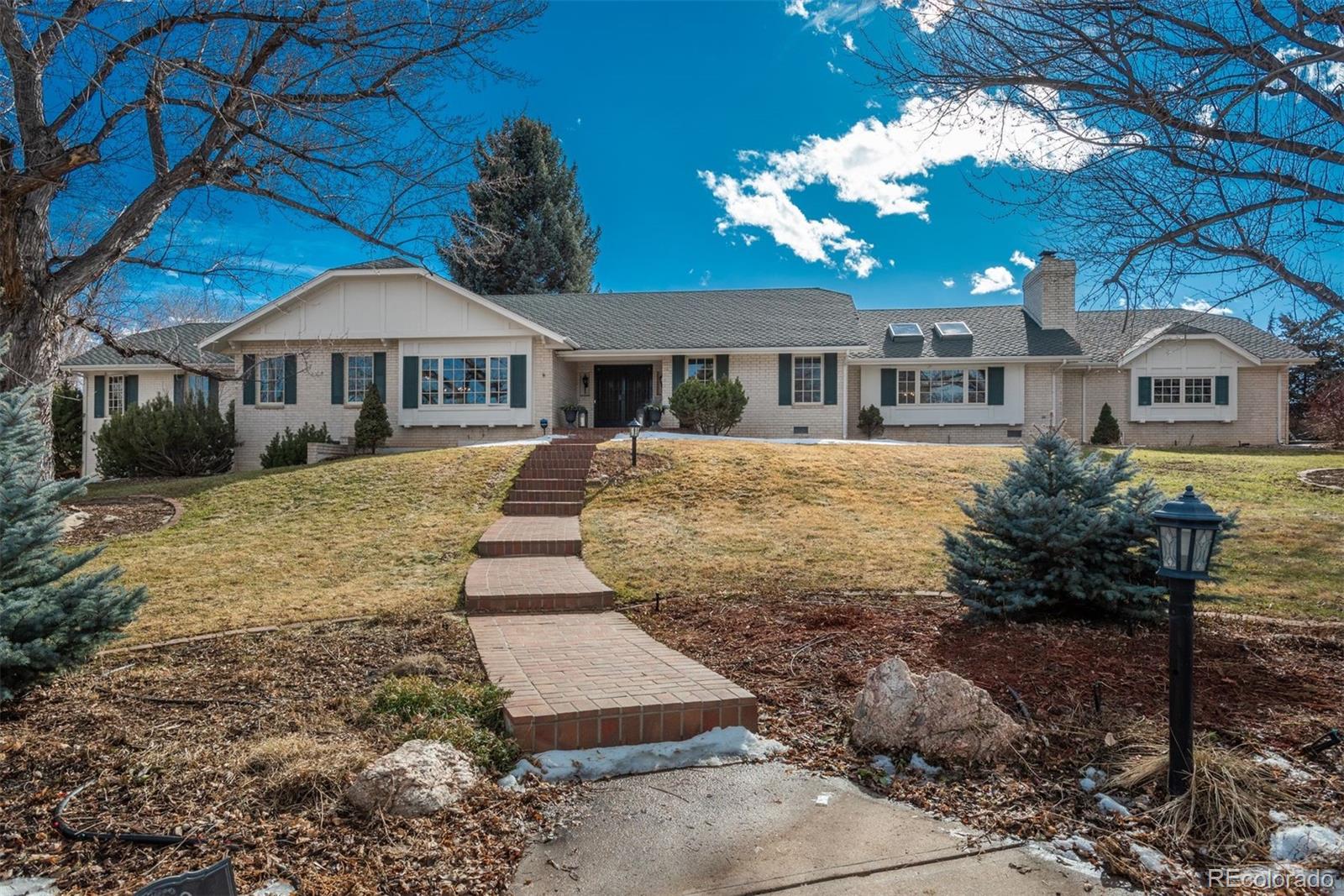 3260  Cherryridge Road, englewood MLS: 4705827 Beds: 6 Baths: 4 Price: $2,850,000