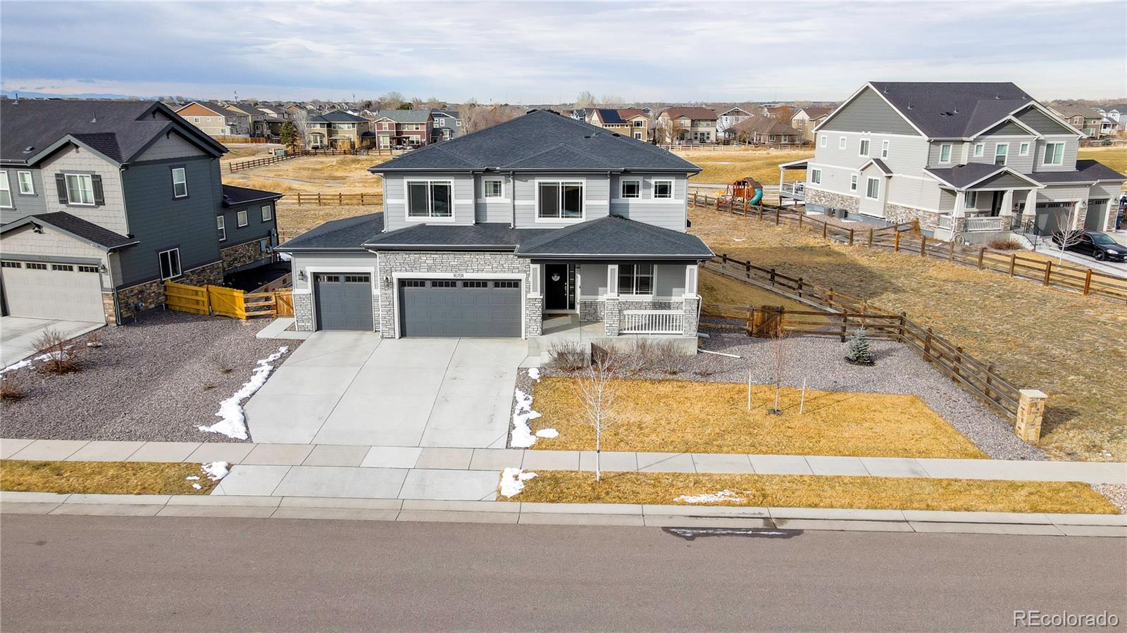 16191  buffalo run drive, Commerce City sold home. Closed on 2024-04-19 for $785,000.