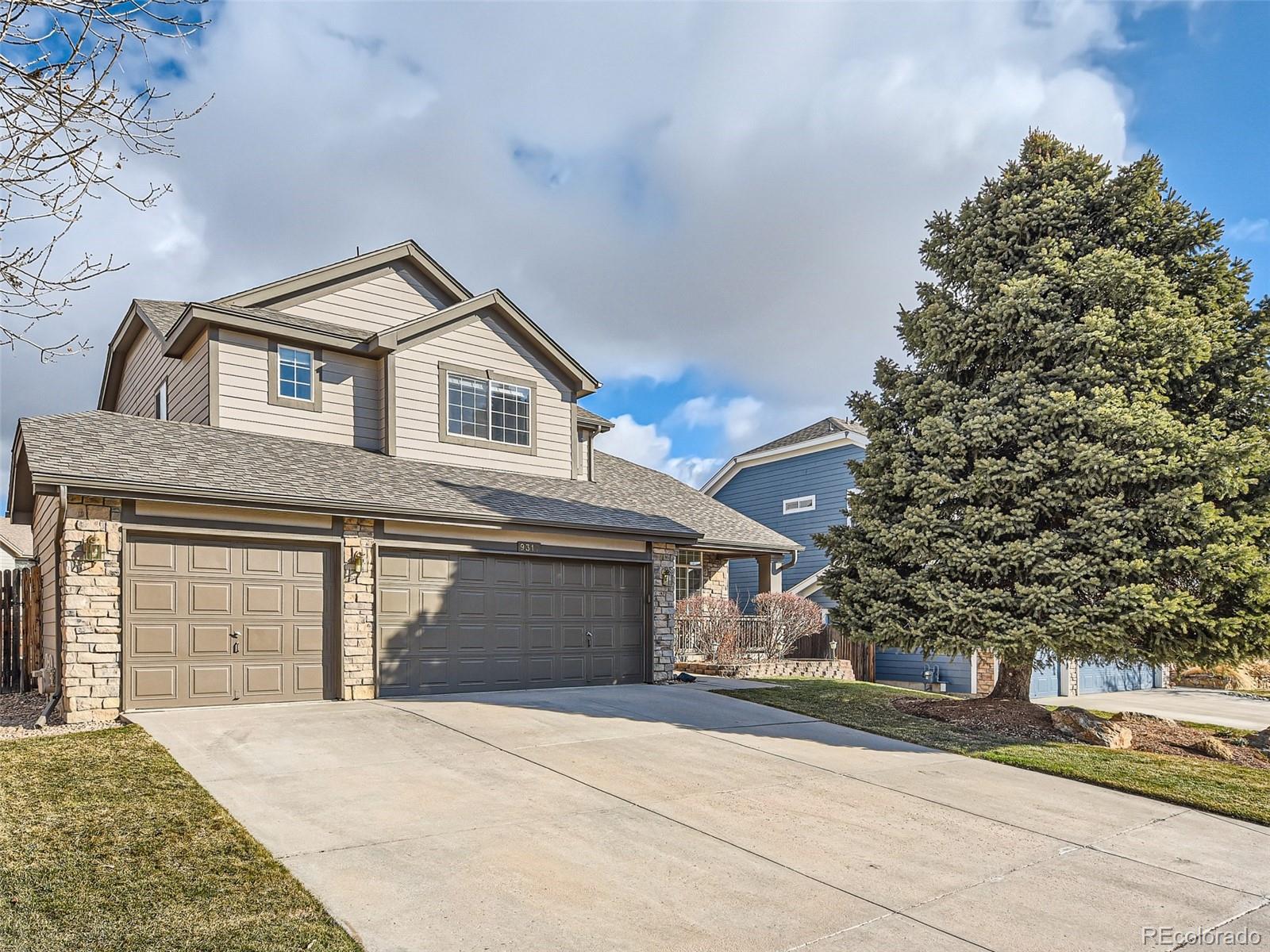 9317 w vandeventor drive, littleton sold home. Closed on 2024-03-19 for $800,000.