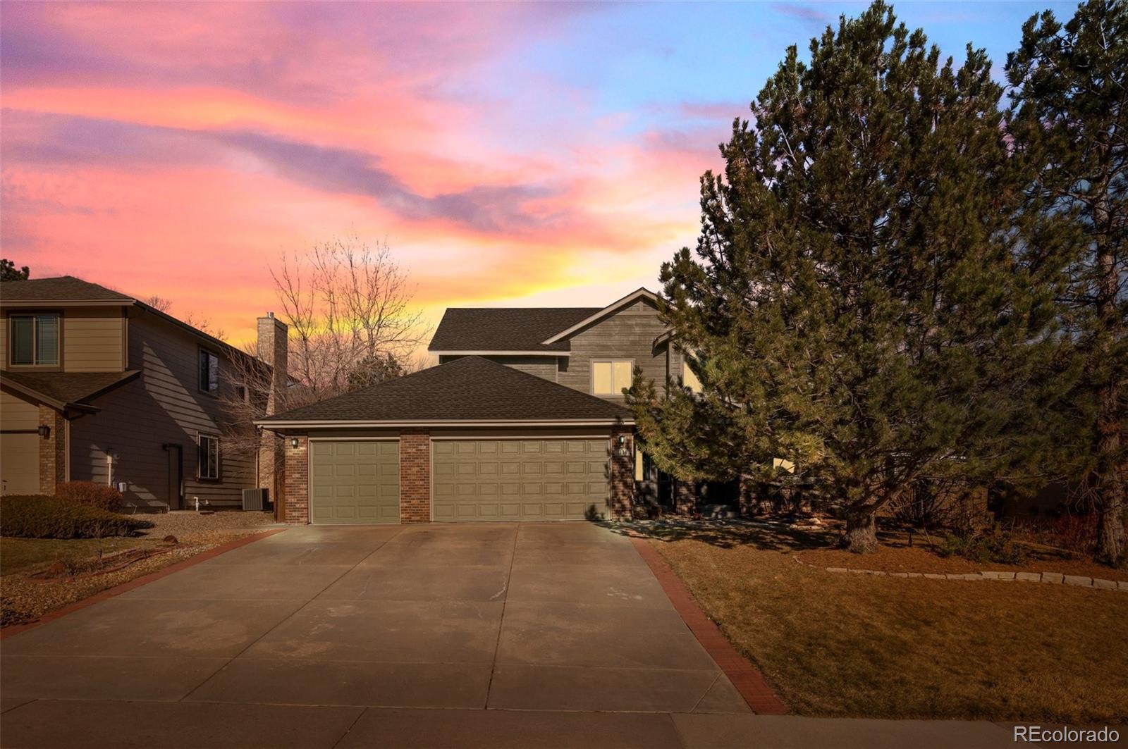 1384  Shadow Mountain Drive, highlands ranch MLS: 6916400 Beds: 6 Baths: 4 Price: $925,000