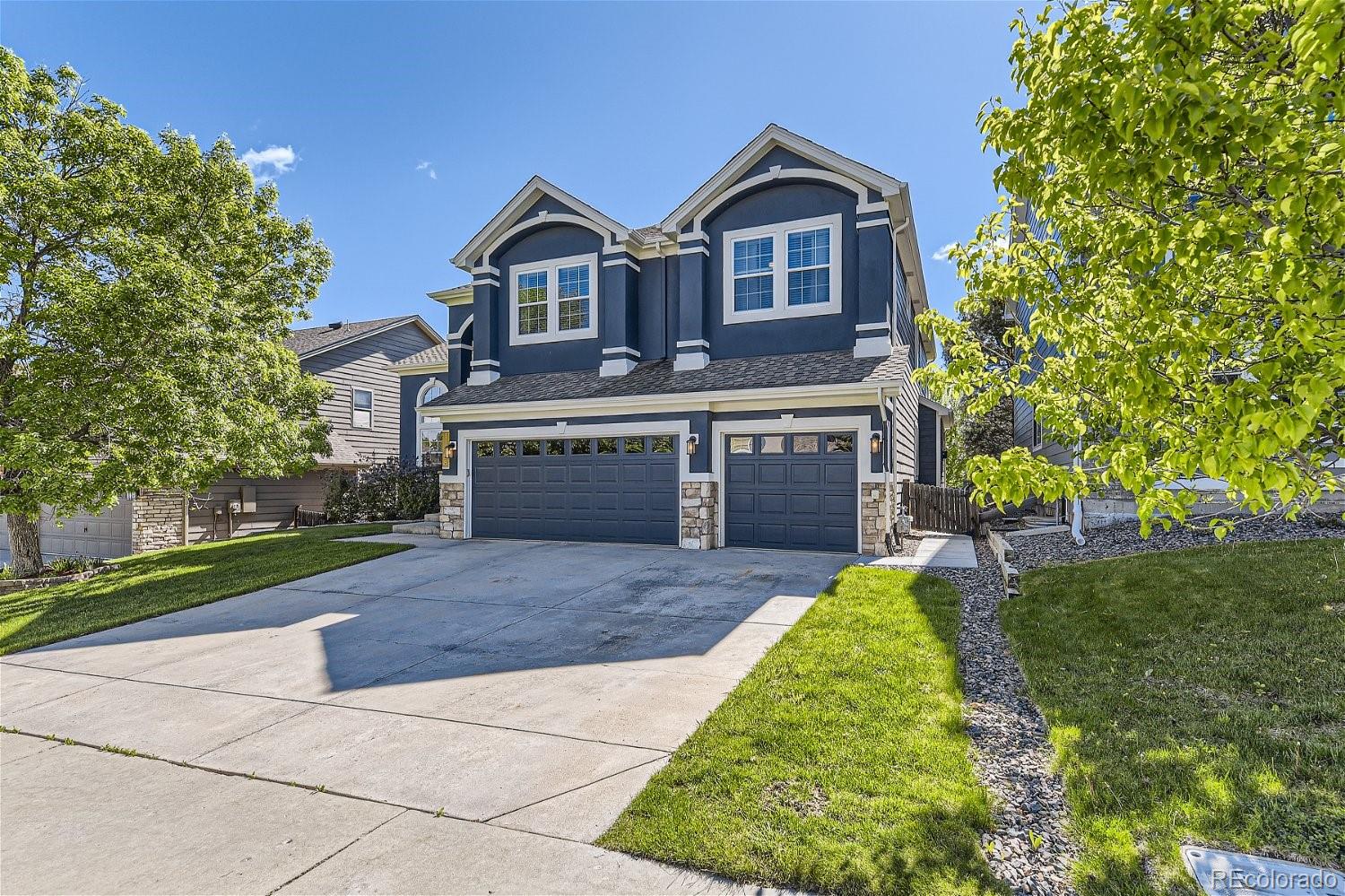 11758  Pine Hill Street, parker MLS: 6076256 Beds: 5 Baths: 5 Price: $859,900