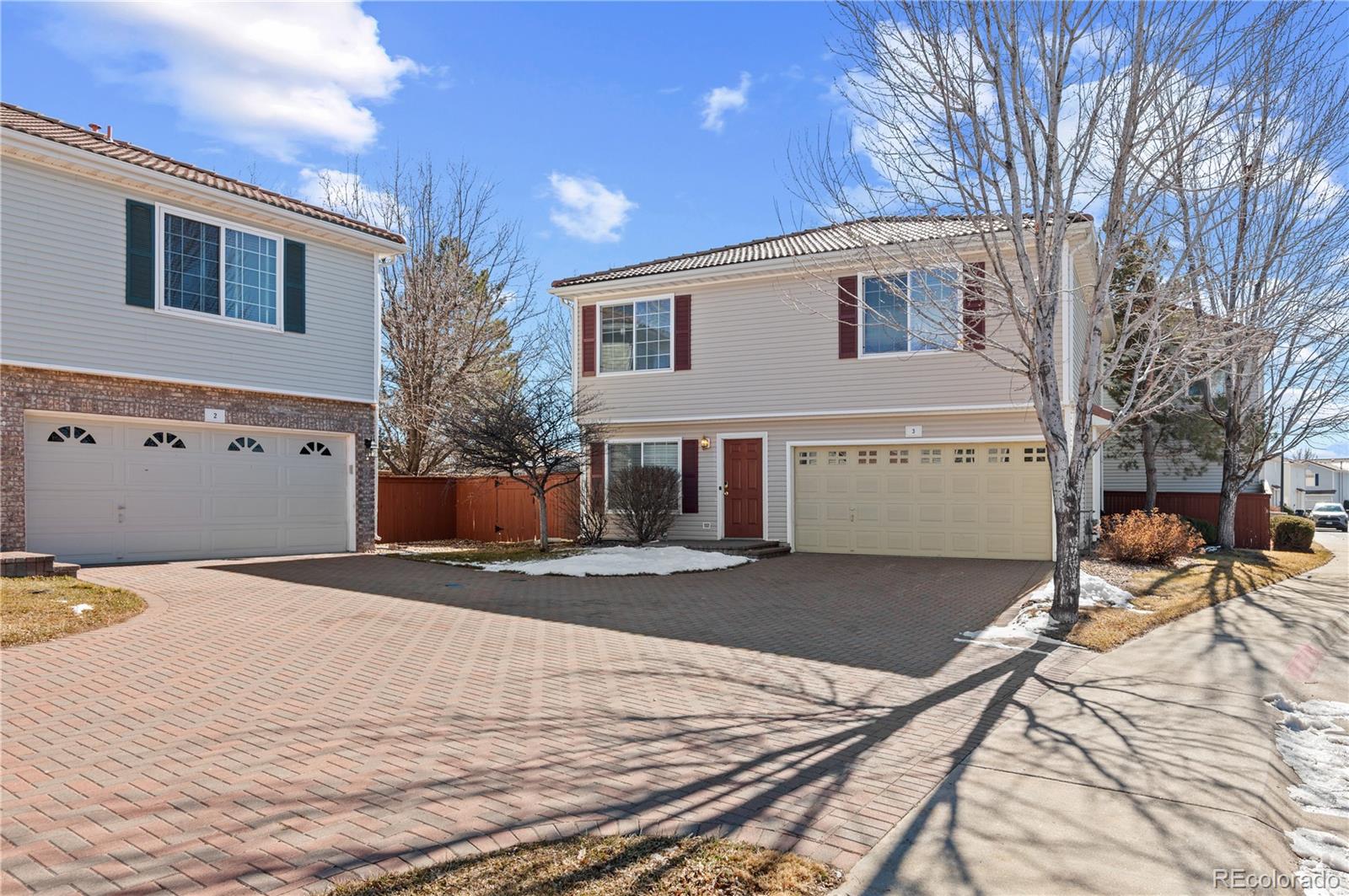 20000  Mitchell Place, denver MLS: 4689319 Beds: 3 Baths: 2 Price: $460,000