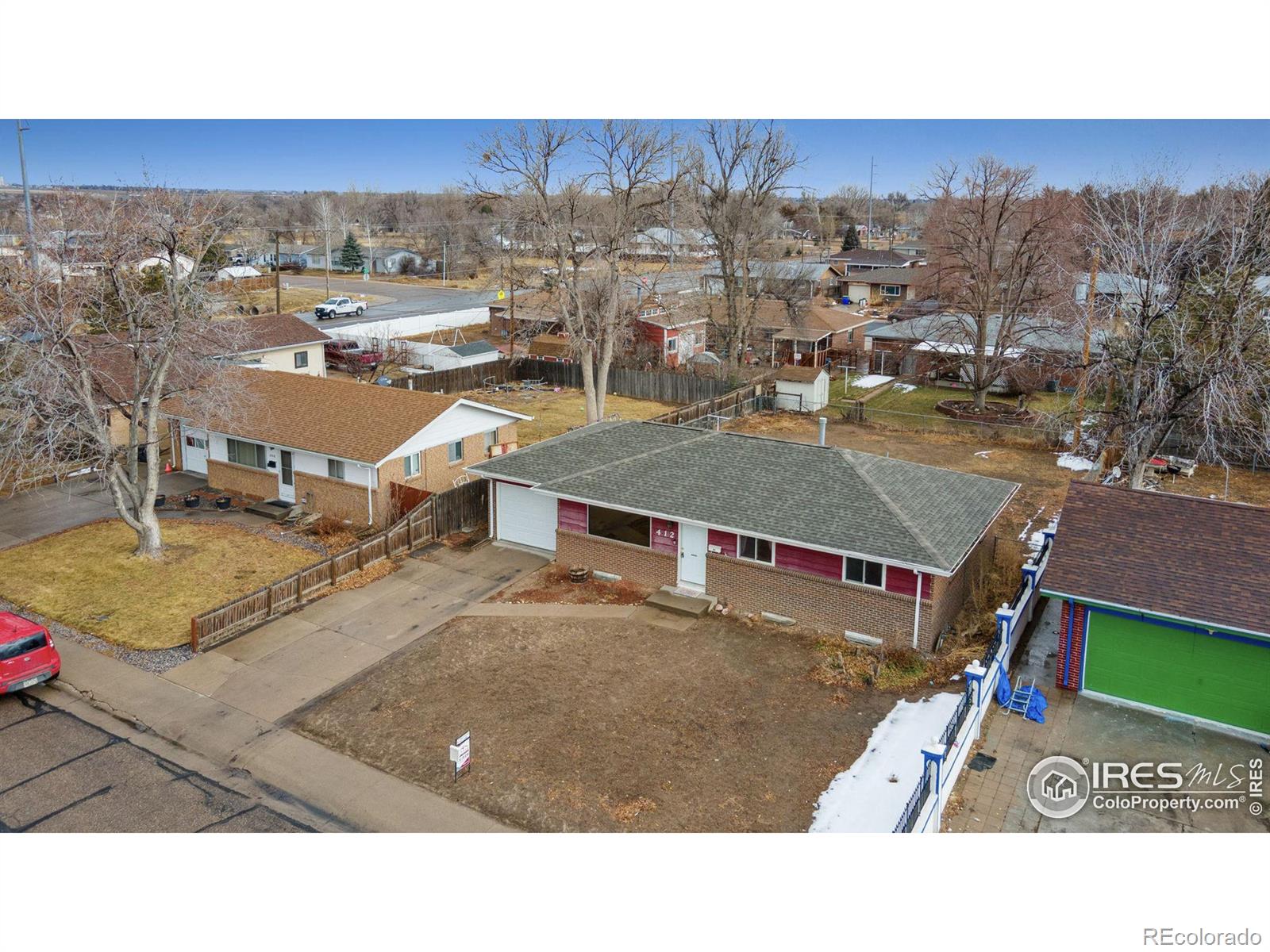 412  30th Ave Ct, greeley MLS: 4567891003802 Beds: 5 Baths: 2 Price: $385,000