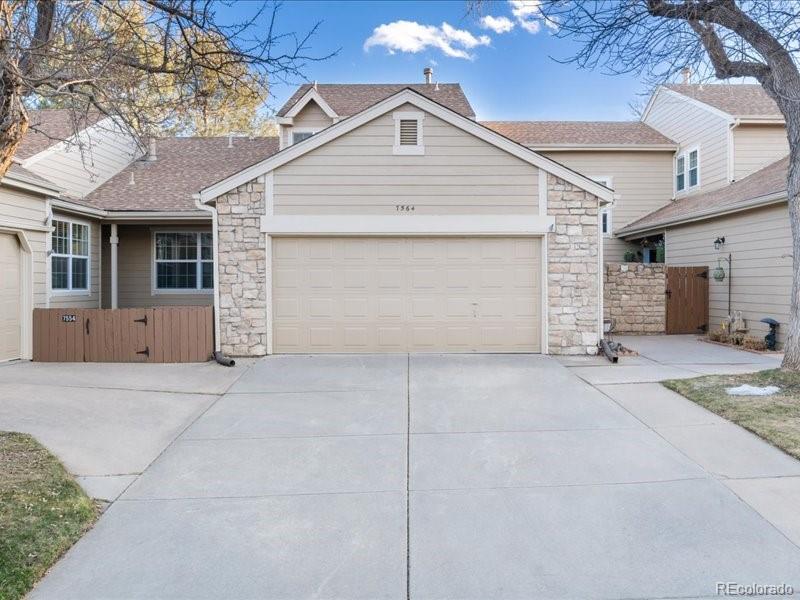 7564 W Euclid Drive , Littleton  MLS: 7469605 Beds: 3 Baths: 3 Price: $507,000