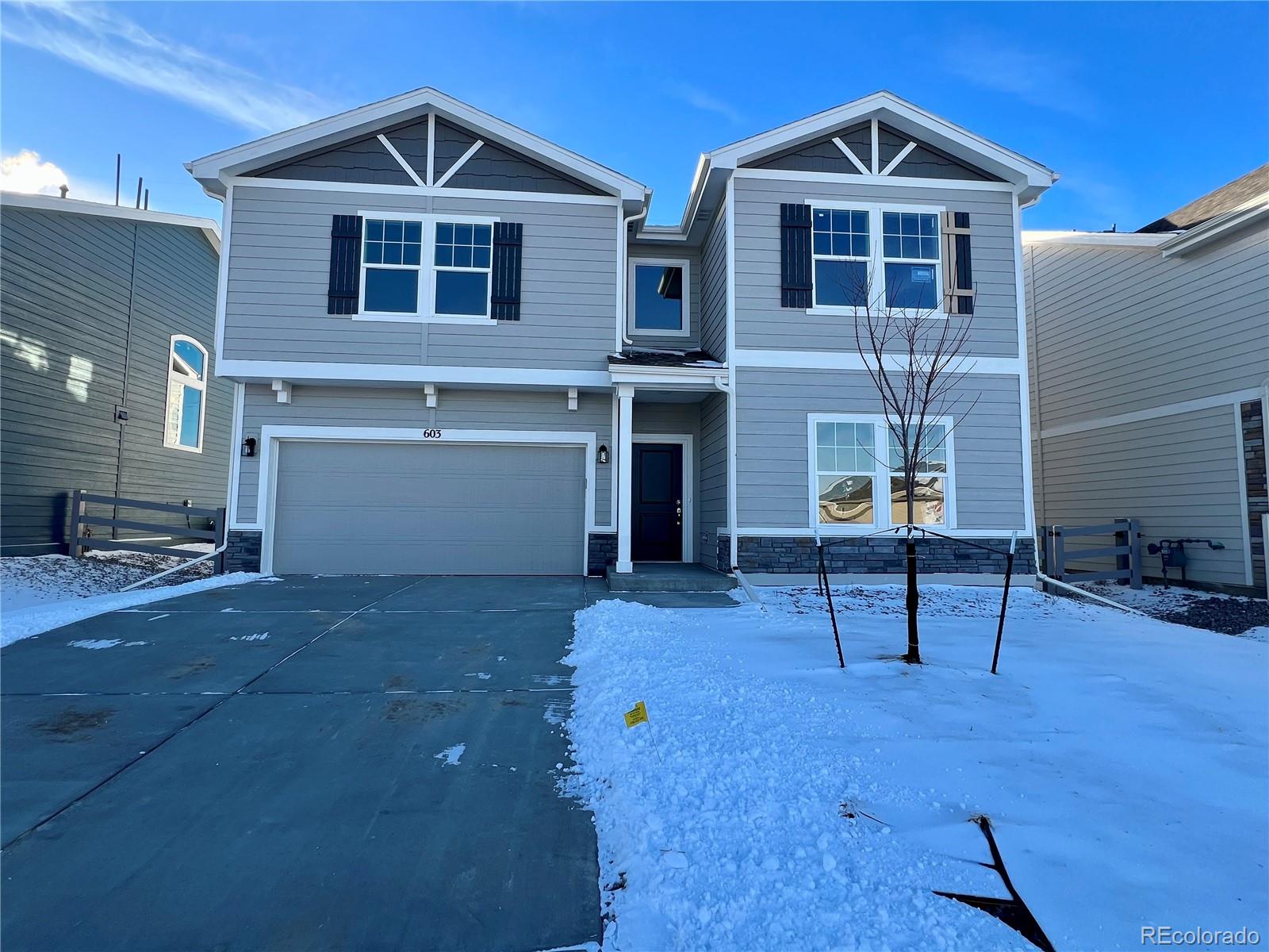 542  Ryan Avenue, fort lupton MLS: 5043540 Beds: 3 Baths: 3 Price: $587,486