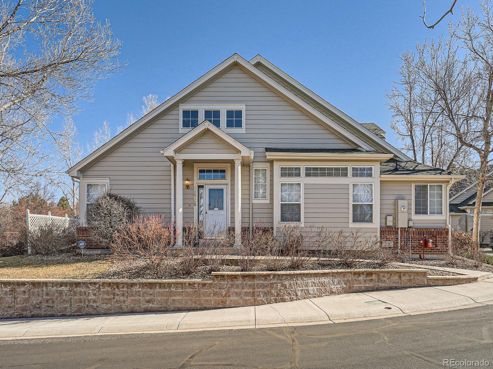 12798 e harvard circle, aurora sold home. Closed on 2024-04-19 for $485,000.