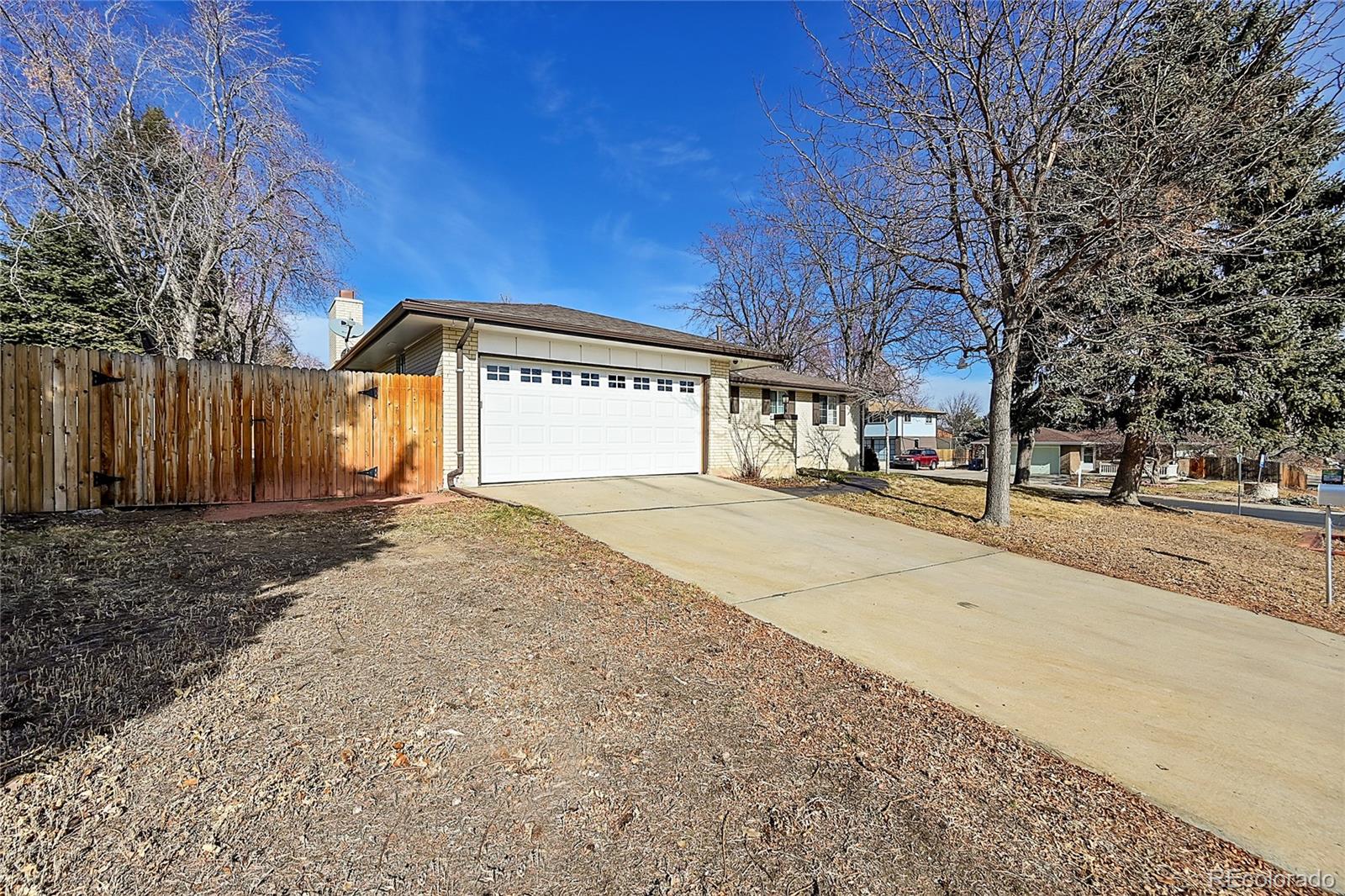 8115 w 69th avenue, arvada sold home. Closed on 2024-03-28 for $670,000.