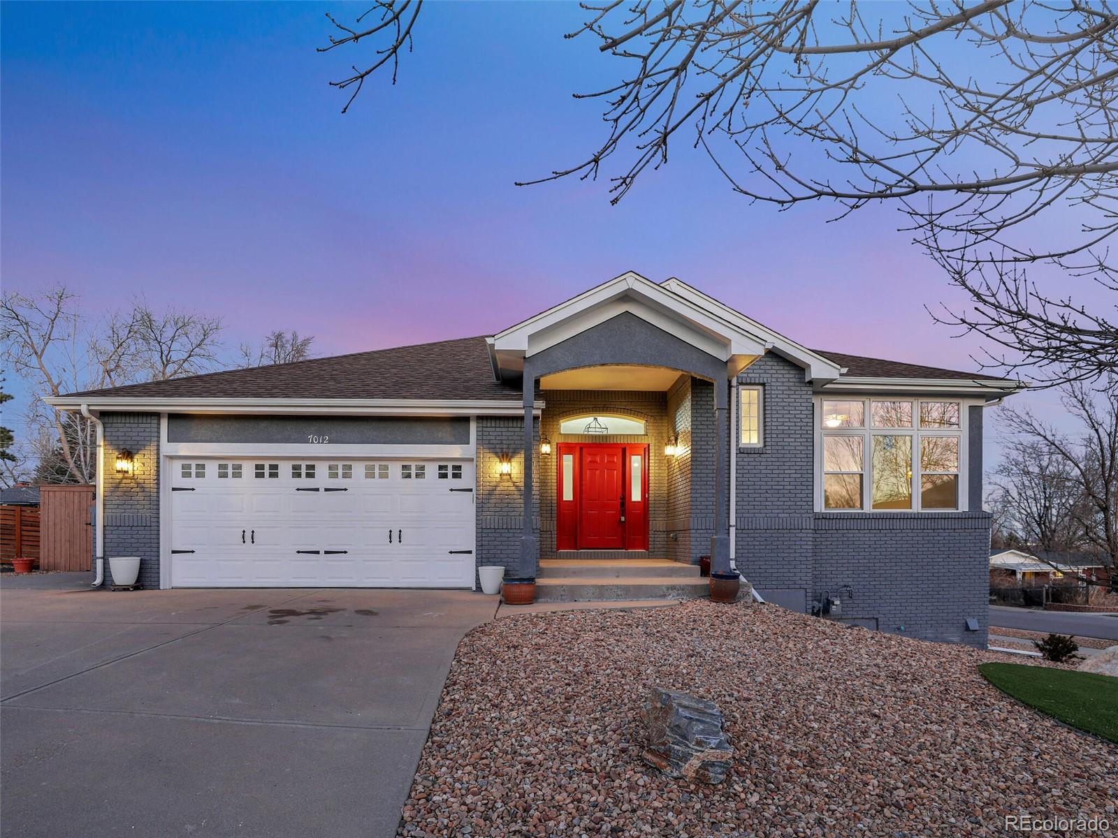 7012  vance street, arvada sold home. Closed on 2024-04-10 for $1,182,500.