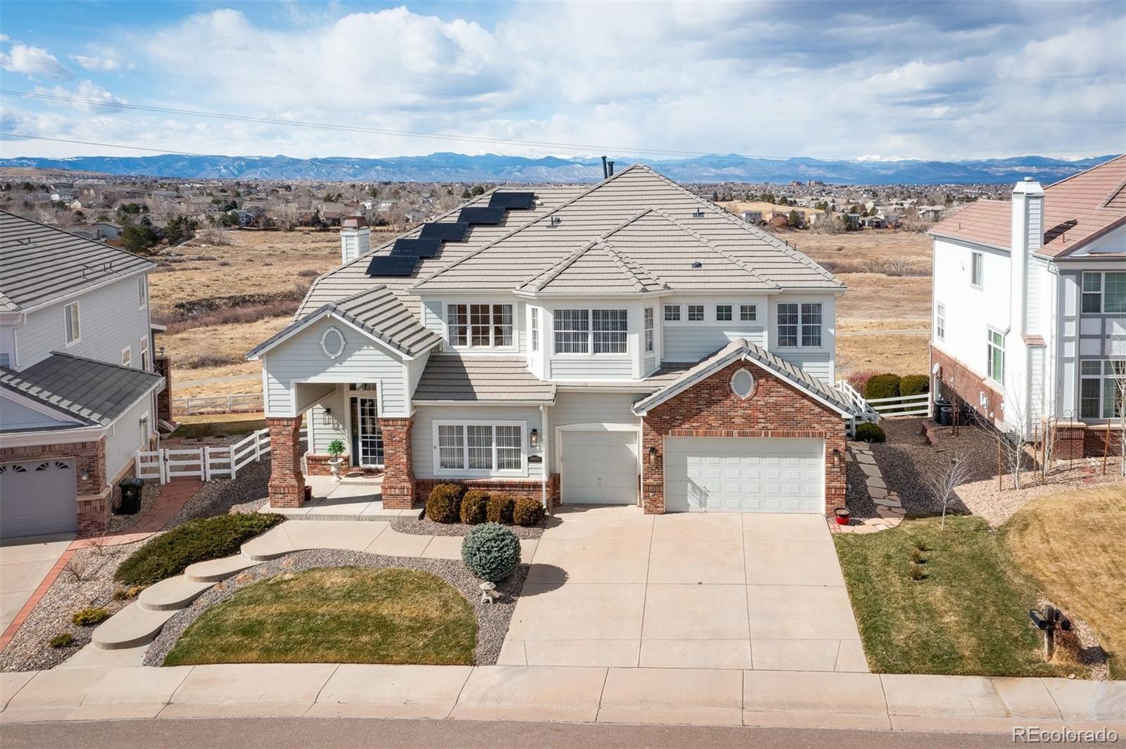 10453  Dunsford Drive, lone tree MLS: 3730844 Beds: 4 Baths: 4 Price: $1,475,000