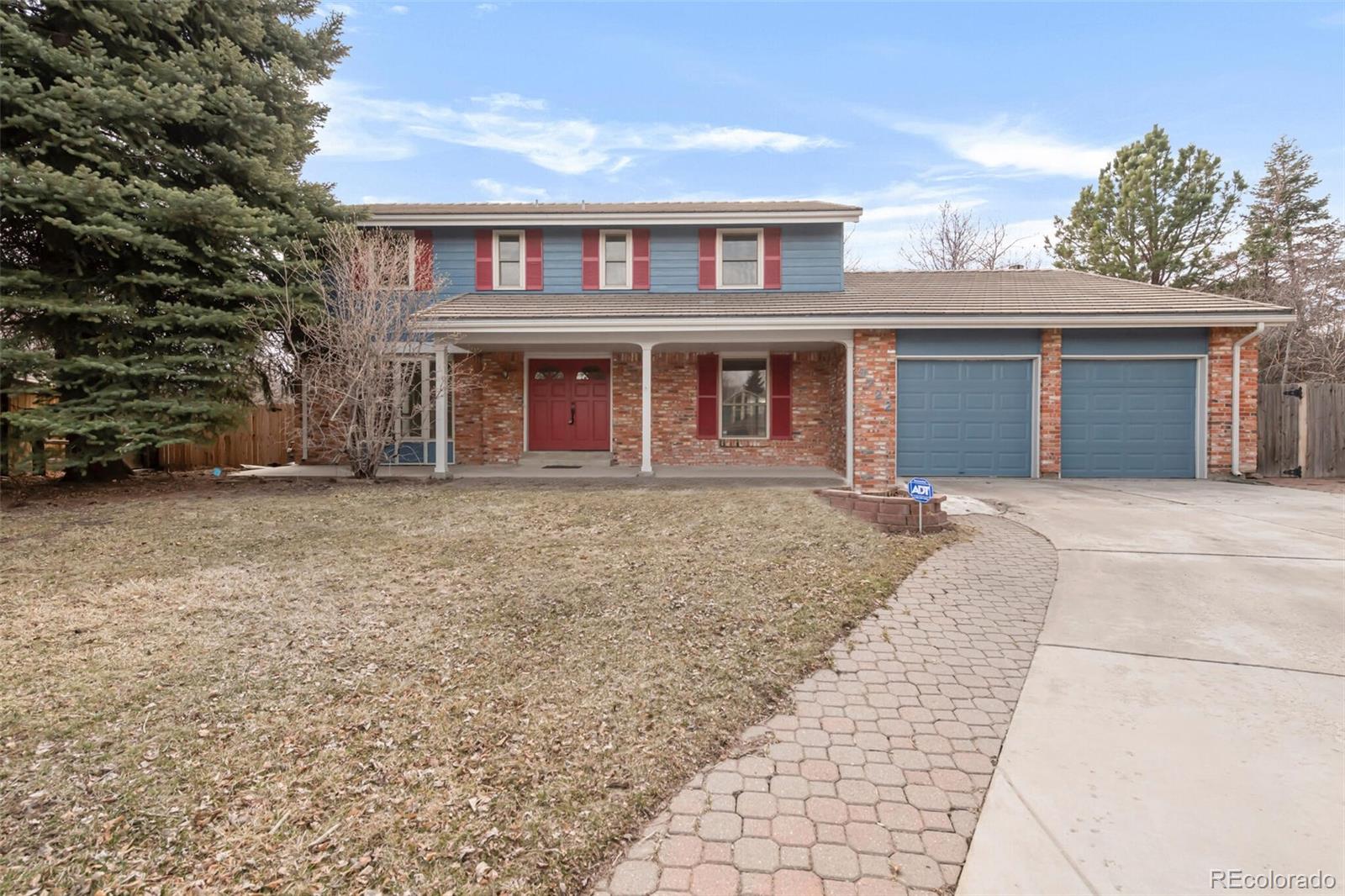 9722 w 87th avenue, Arvada sold home. Closed on 2024-04-19 for $715,000.