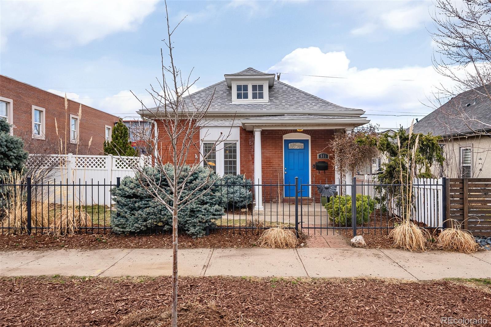 513  inca street, denver sold home. Closed on 2024-05-13 for $615,000.