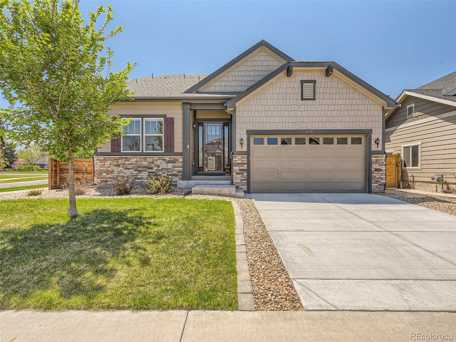 698 e dry creek circle, littleton sold home. Closed on 2024-04-26 for $800,000.