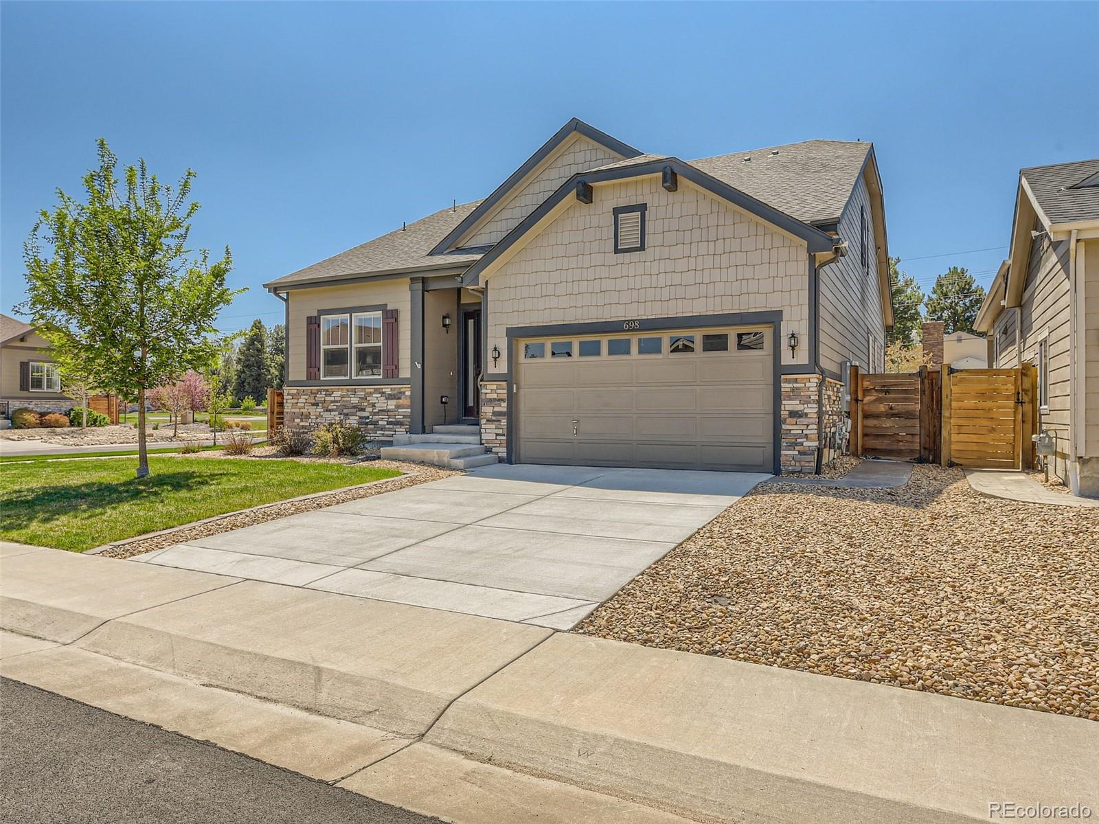 698 e dry creek circle, Littleton sold home. Closed on 2024-04-26 for $800,000.