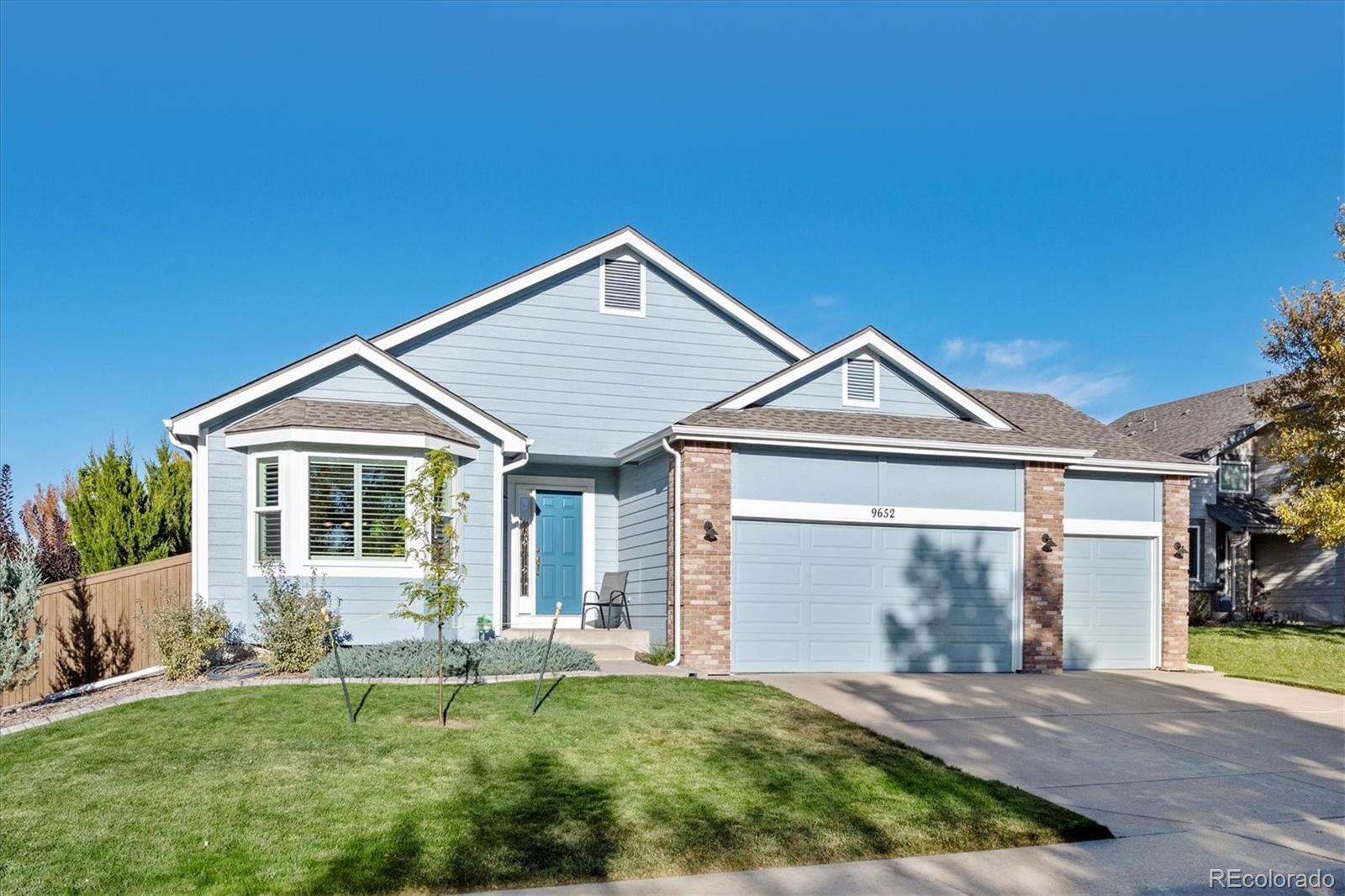 9652  Mountain Daisy Way, highlands ranch MLS: 3753840 Beds: 3 Baths: 2 Price: $774,900