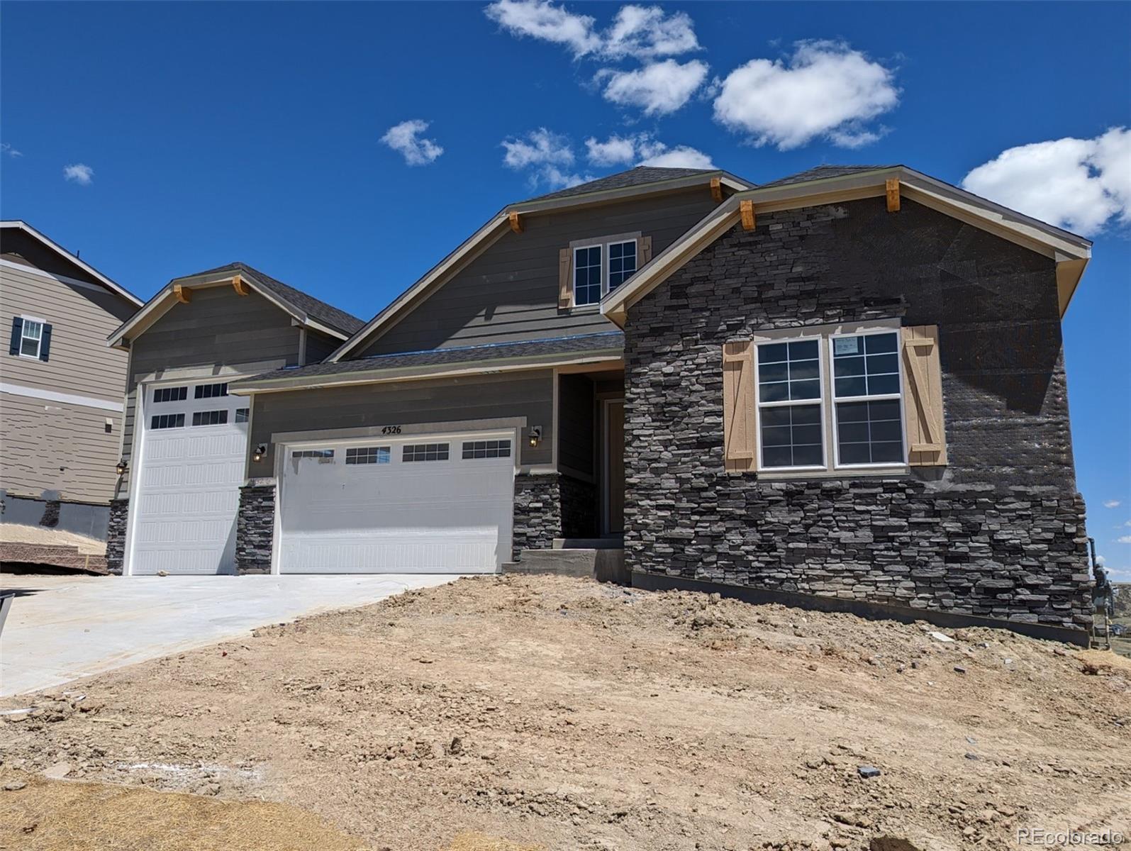 4326  Hickory Oaks Street, castle rock MLS: 8514266 Beds: 4 Baths: 3 Price: $999,950