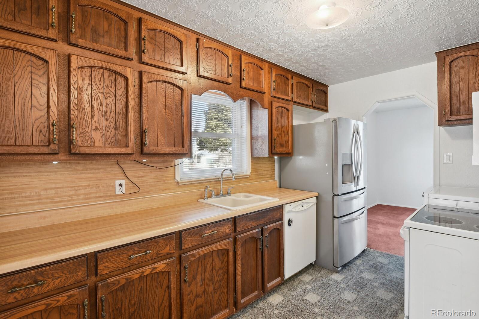 785 s navajo street, denver sold home. Closed on 2024-04-30 for $449,900.