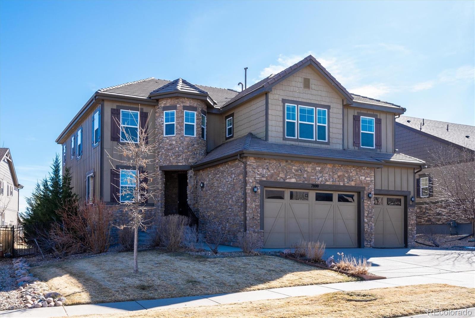 7800 S Queensburg Way, aurora MLS: 5020844 Beds: 5 Baths: 4 Price: $849,000