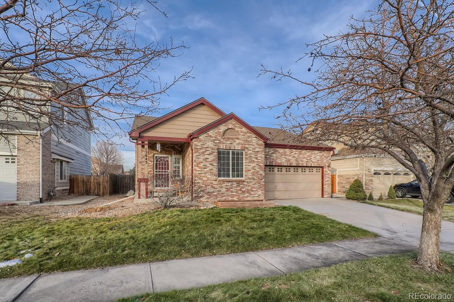 13843 E 104th Place, commerce city MLS: 7567652 Beds: 3 Baths: 2 Price: $455,000