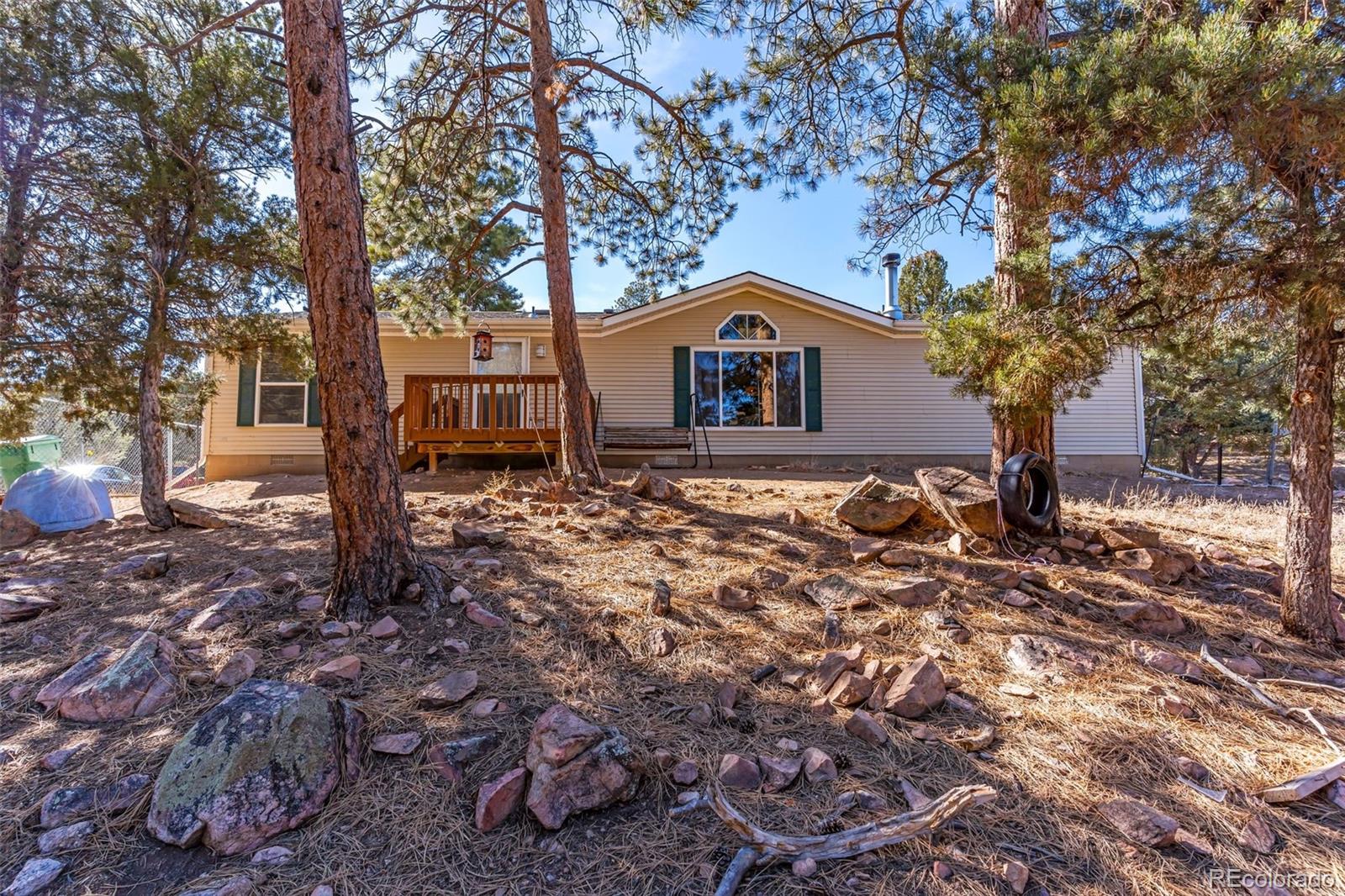 662  12th trail , Cotopaxi sold home. Closed on 2024-08-15 for $297,000.