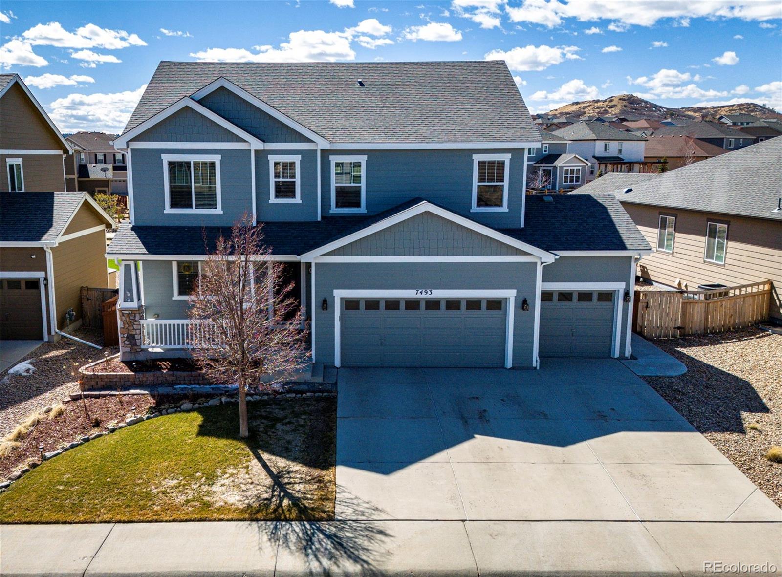 7493  Grady Circle, castle rock MLS: 4821414 Beds: 5 Baths: 4 Price: $735,000