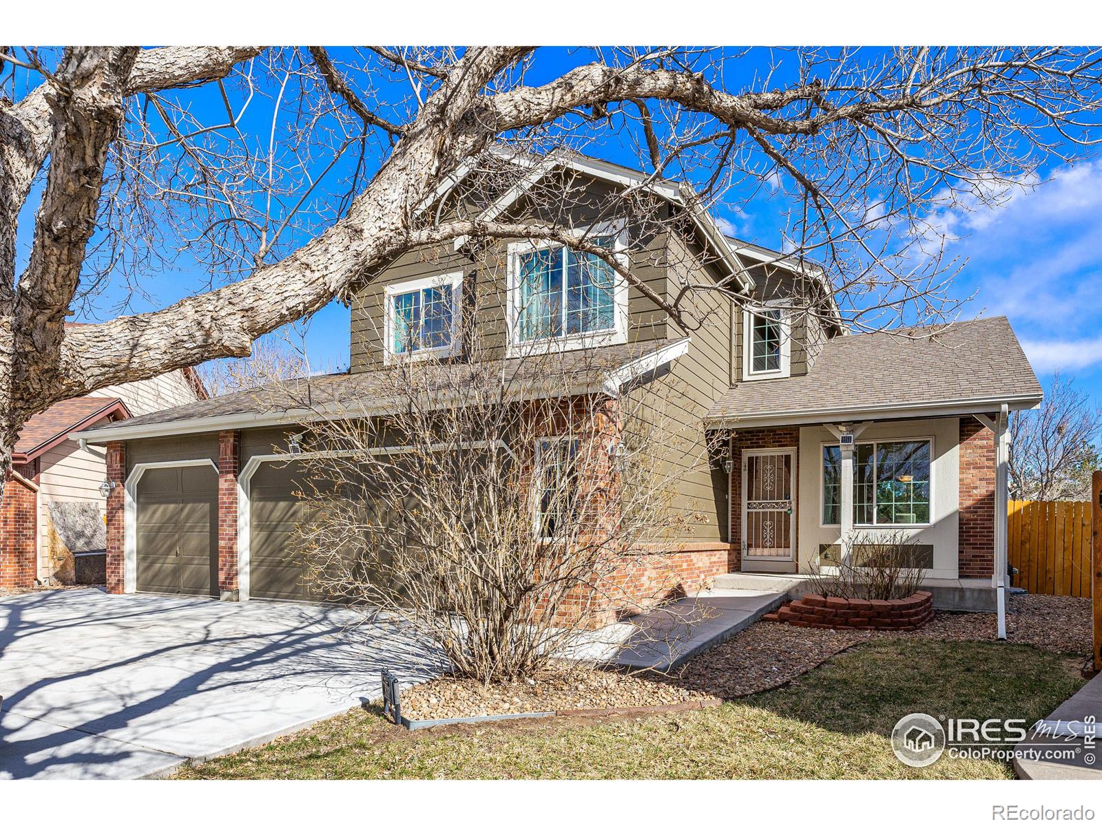 8068  fenton court, arvada sold home. Closed on 2024-03-29 for $742,200.