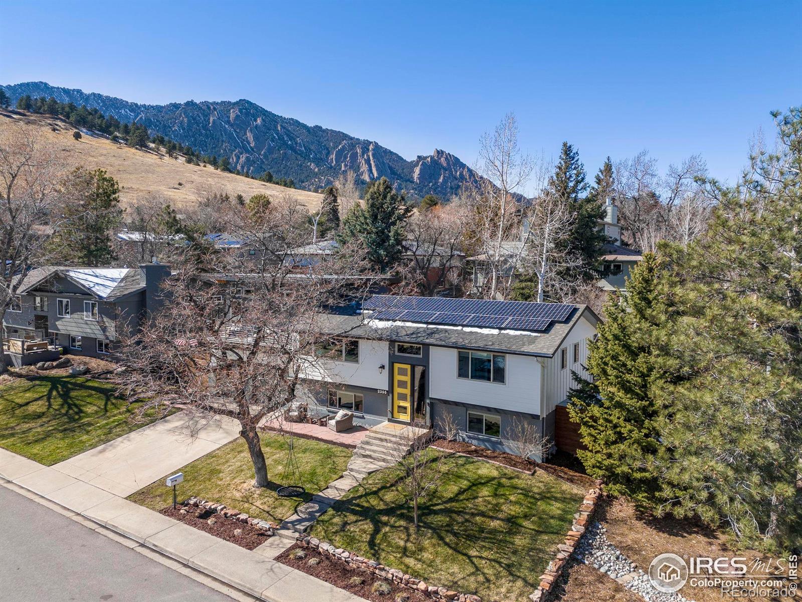 2355  hillsdale way, boulder sold home. Closed on 2024-05-14 for $1,999,000.