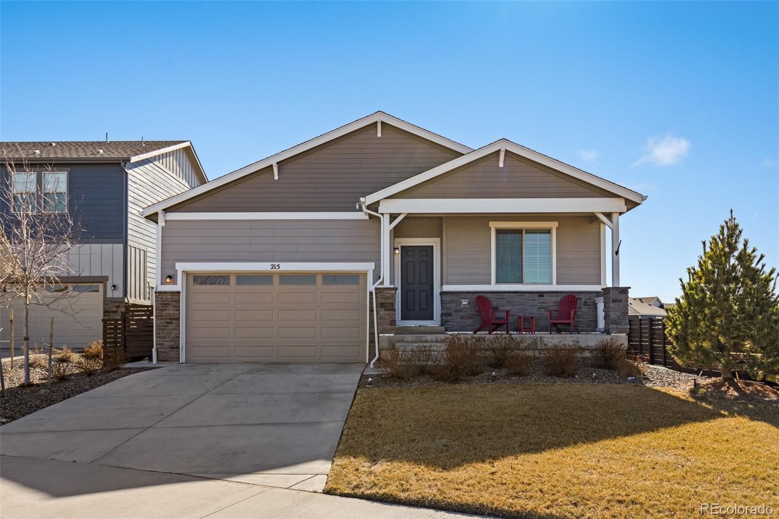 215 S Robertsdale Street, aurora MLS: 3703857 Beds: 3 Baths: 2 Price: $530,000