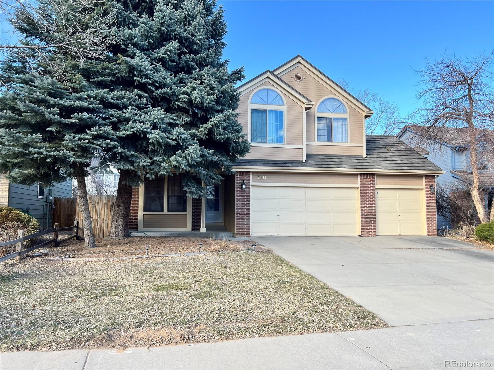 7141 W Alder Avenue, littleton MLS: 3259828 Beds: 3 Baths: 4 Price: $628,000