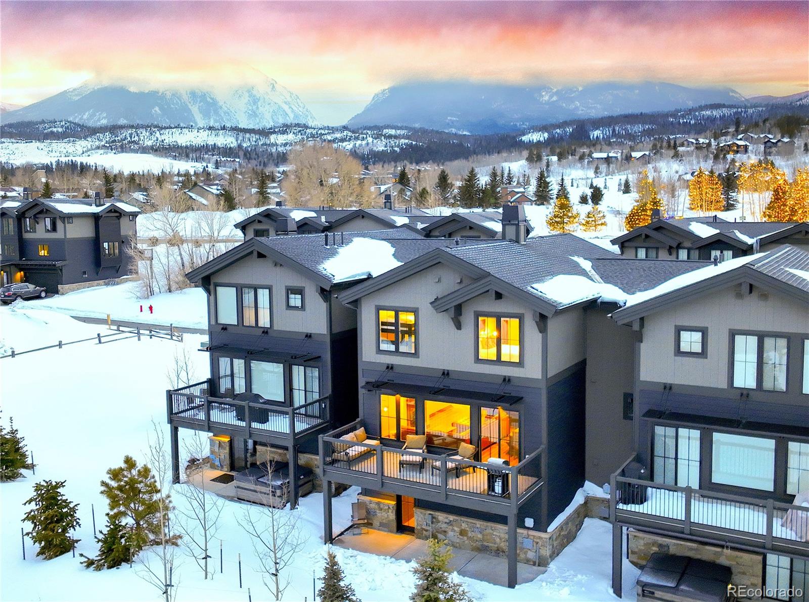 37  fish hawk way, Silverthorne sold home. Closed on 2024-04-10 for $1,349,000.