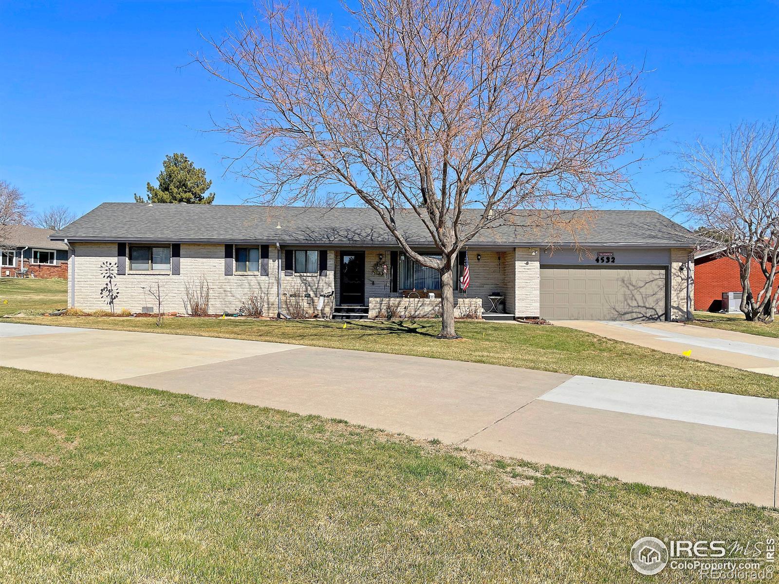 4532 W Pioneer Lane, greeley MLS: 4567891005231 Beds: 2 Baths: 2 Price: $388,500