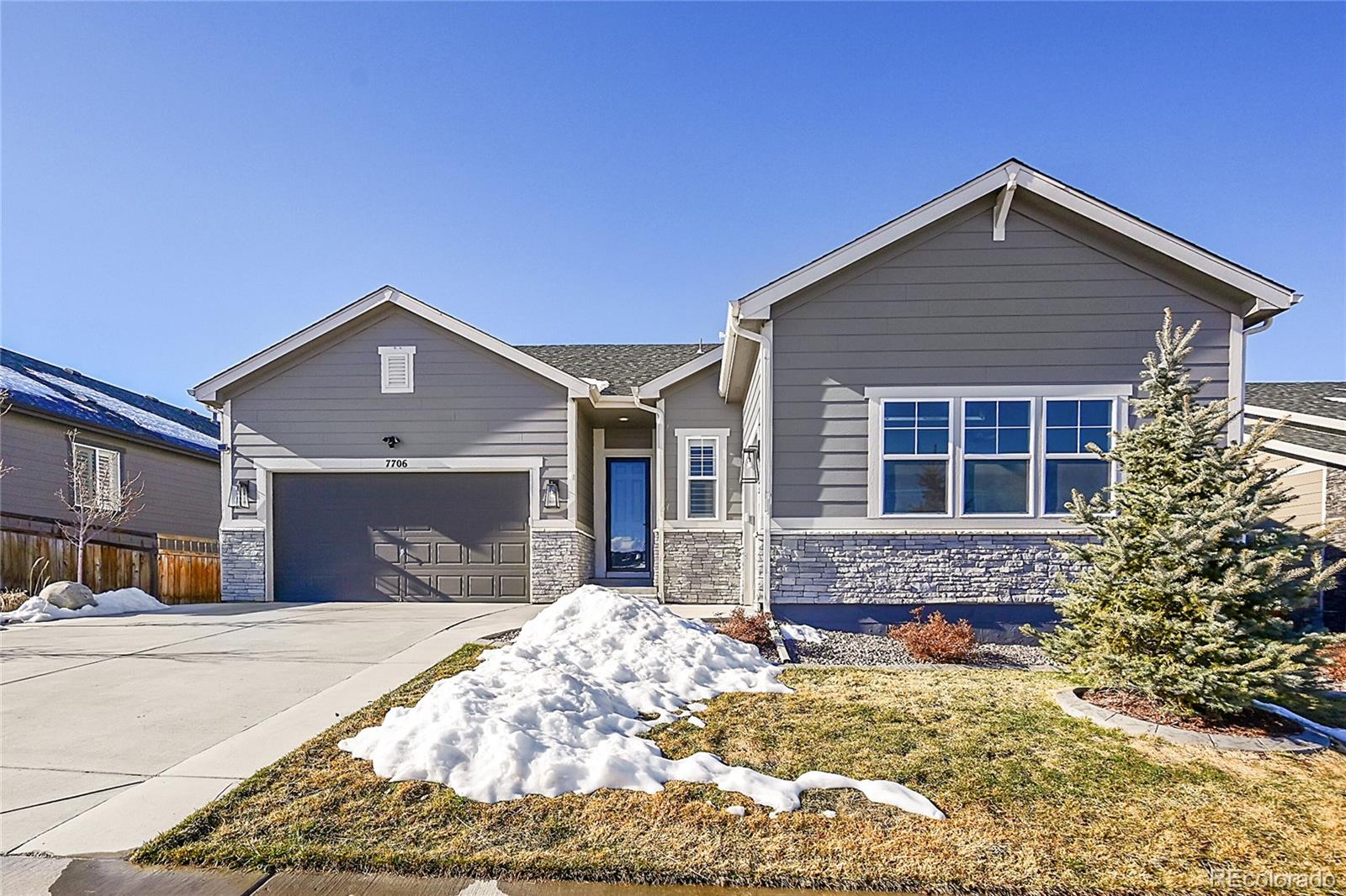 7706  Greenwater Circle, castle rock MLS: 2641568 Beds: 4 Baths: 3 Price: $859,500