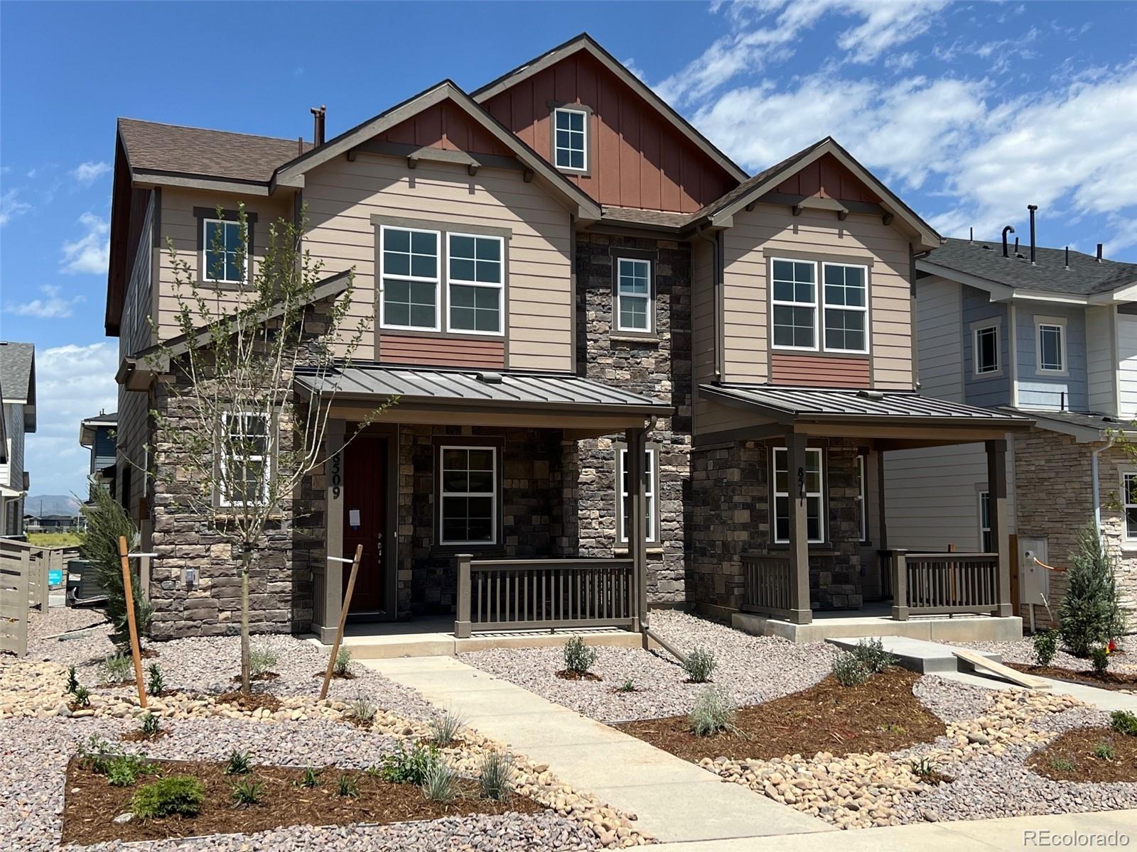 8509  Eagle River Street, littleton MLS: 1753978 Beds: 3 Baths: 3 Price: $499,950