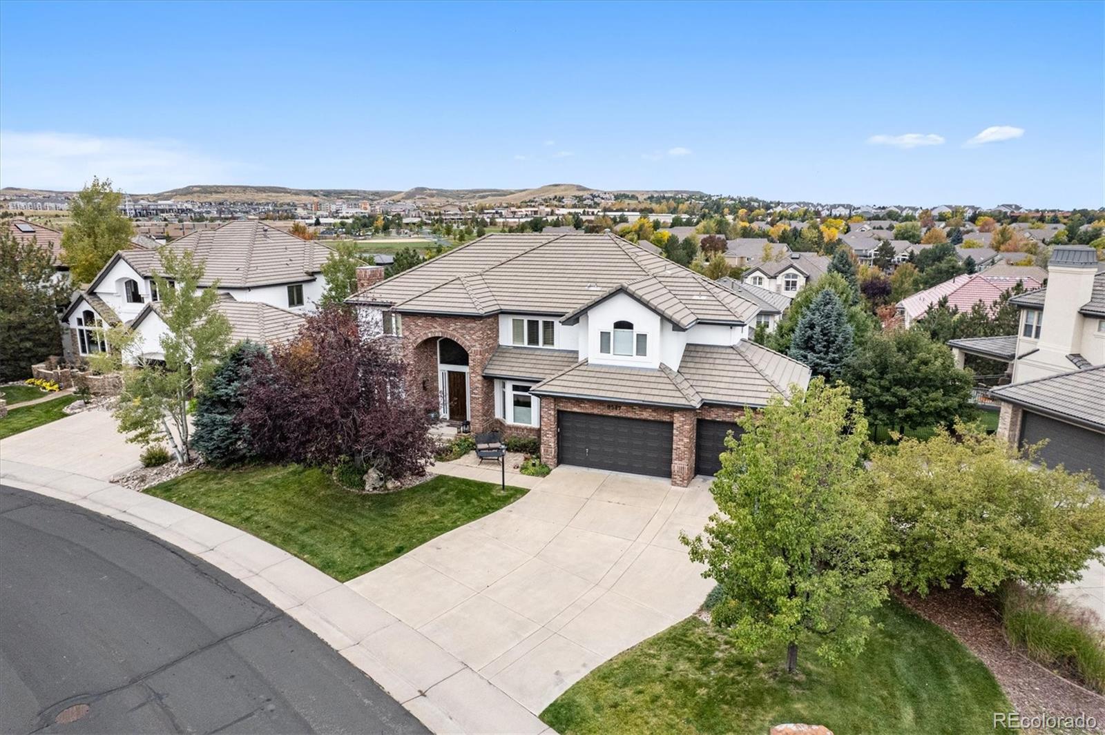 9547 S Shadow Hill Circle, lone tree MLS: 4401643 Beds: 5 Baths: 6 Price: $1,650,000