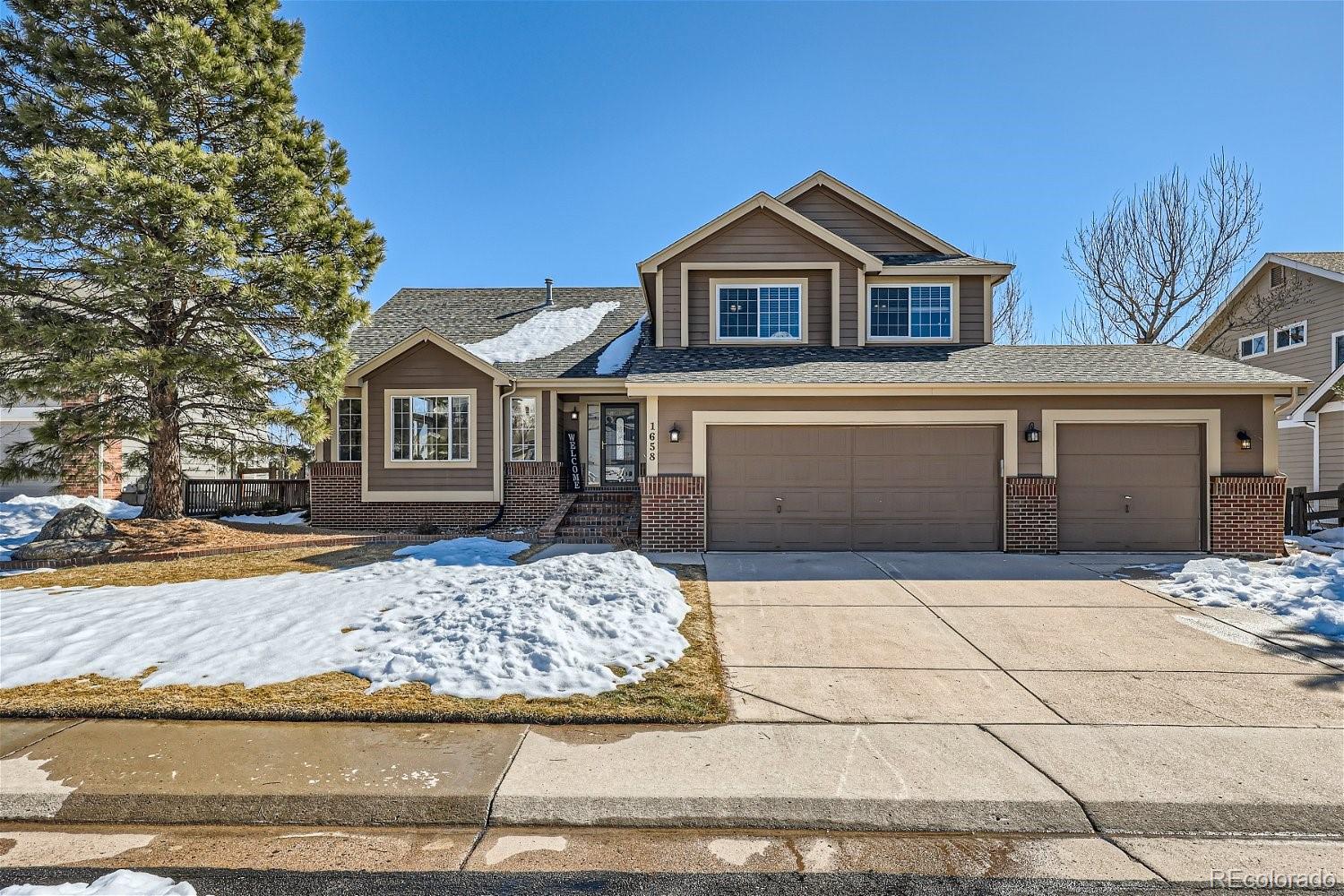 1658  Paonia Court, castle rock MLS: 7823763 Beds: 5 Baths: 4 Price: $875,000