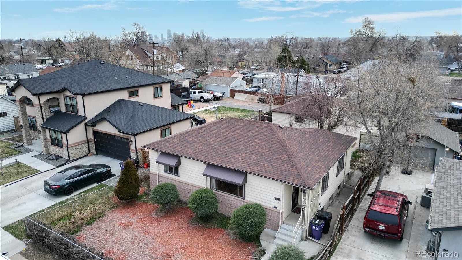 386 s raleigh street, Denver sold home. Closed on 2024-05-07 for $467,000.